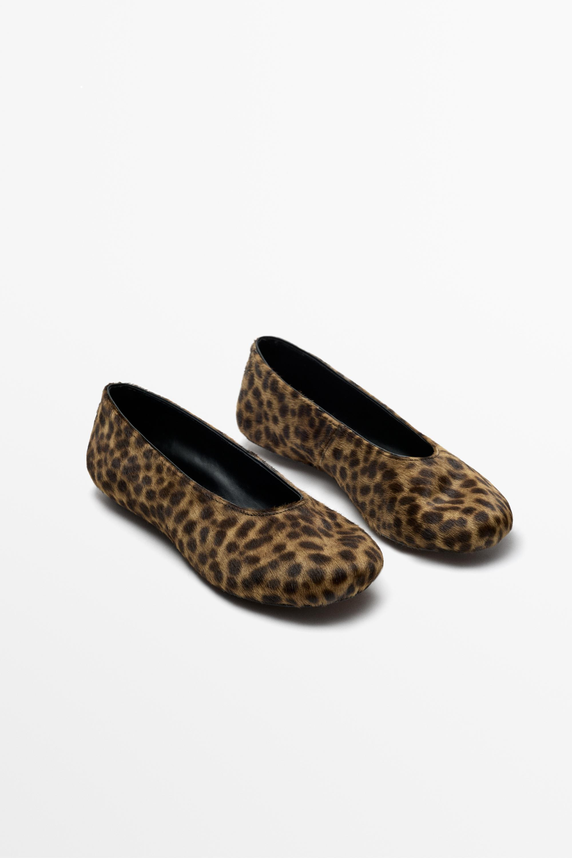 Printed leather ballet flat with fur finish | Massimo Dutti UK