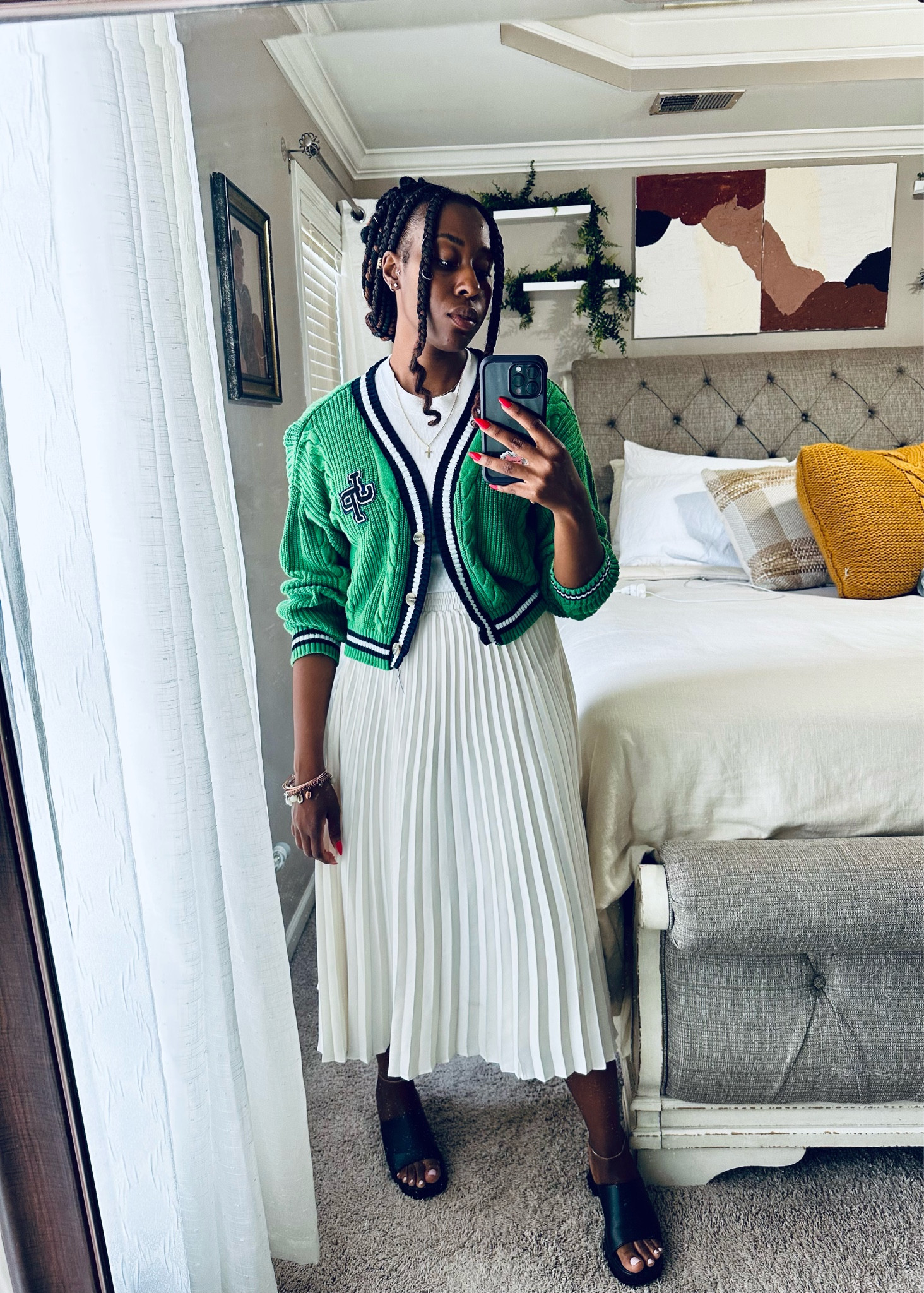 happy Thursday, folks! Shop similar look below. 

#LTKunder50 #LTKstyletip #LTKunder100