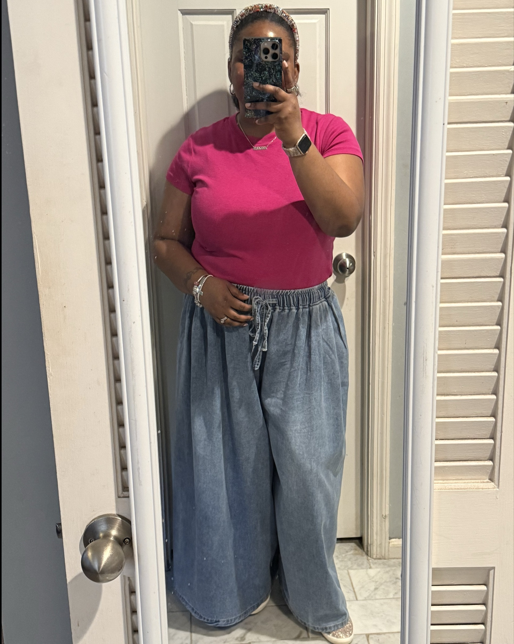 Comfortable wide leg jeans! Run big so size down!

#LTKPetite