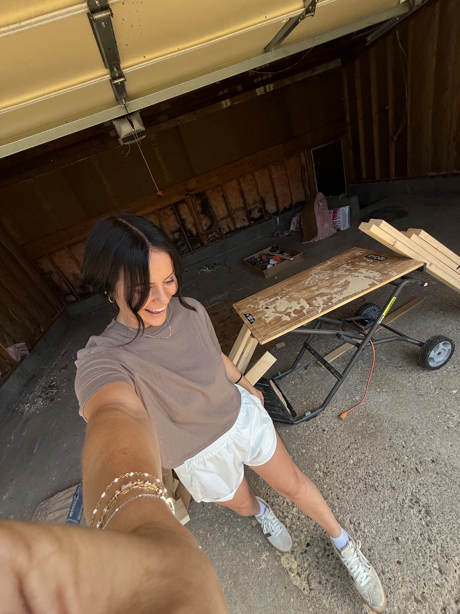 Today’s work OOTD 🫶🏻 wearing medium in the shirt and shorts! #ootd #workout #workoutoutfit

#LTKSeasonal #LTKStyleTip #LTKActive