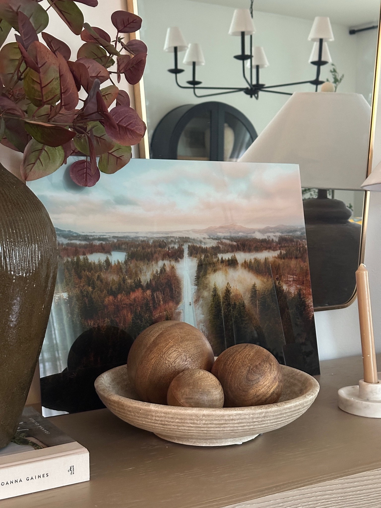 Fall console styling
-Bowl is from hobby lobby
-Florals aren’t sold anymore from Afloral
-Vase is a homegoods find
-wooden balls old from Target

#LTKHome