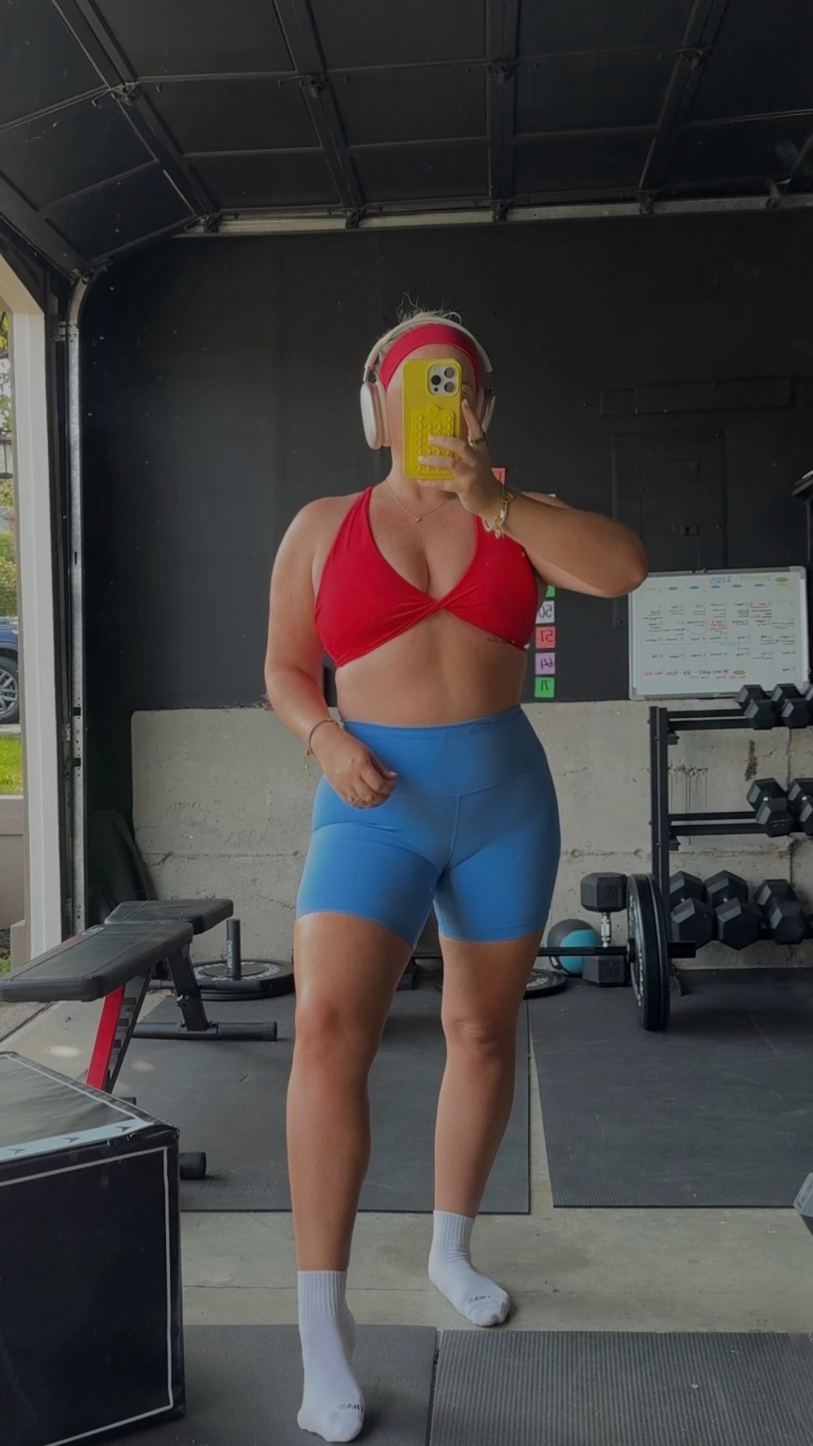 Midsize Gym Outfit of the Day ❤️🩵 Included an Amazon look for less of the shorts as well 🫶🏻

#LTKMidsize #LTKFindsUnder50 #LTKActive