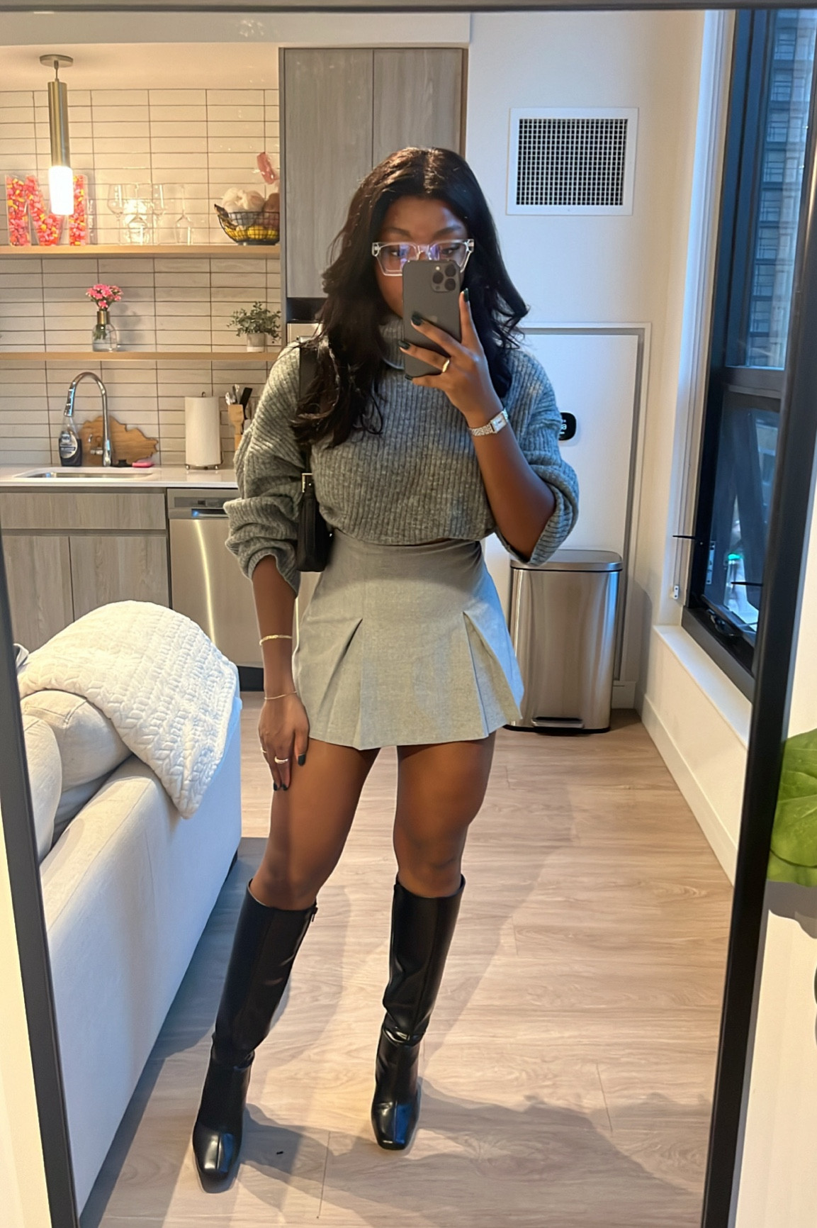 Fall skirt outfit 

- bag: https://c8.is/3SCCIlP

#LTKstyletip #LTKHoliday #LTKSeasonal