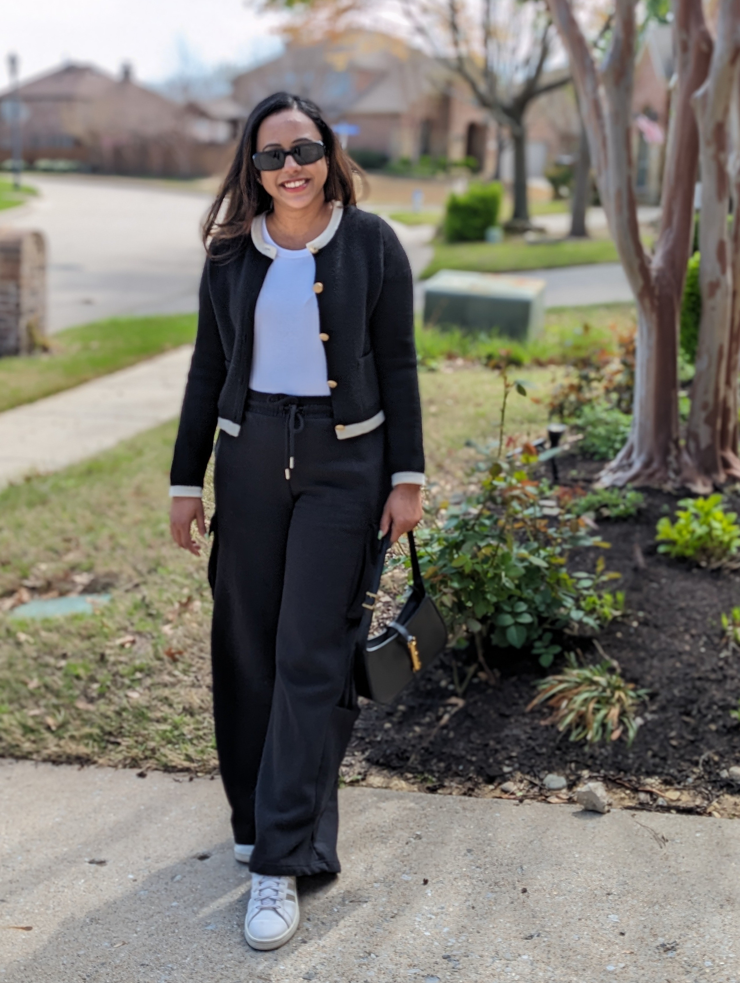 Plush Cargo pantsZaraRef - 5388/627Cardigan - ZaraRef - 3991/001

#LTKfindsunder100 #LTKitbag #LTKxTarget