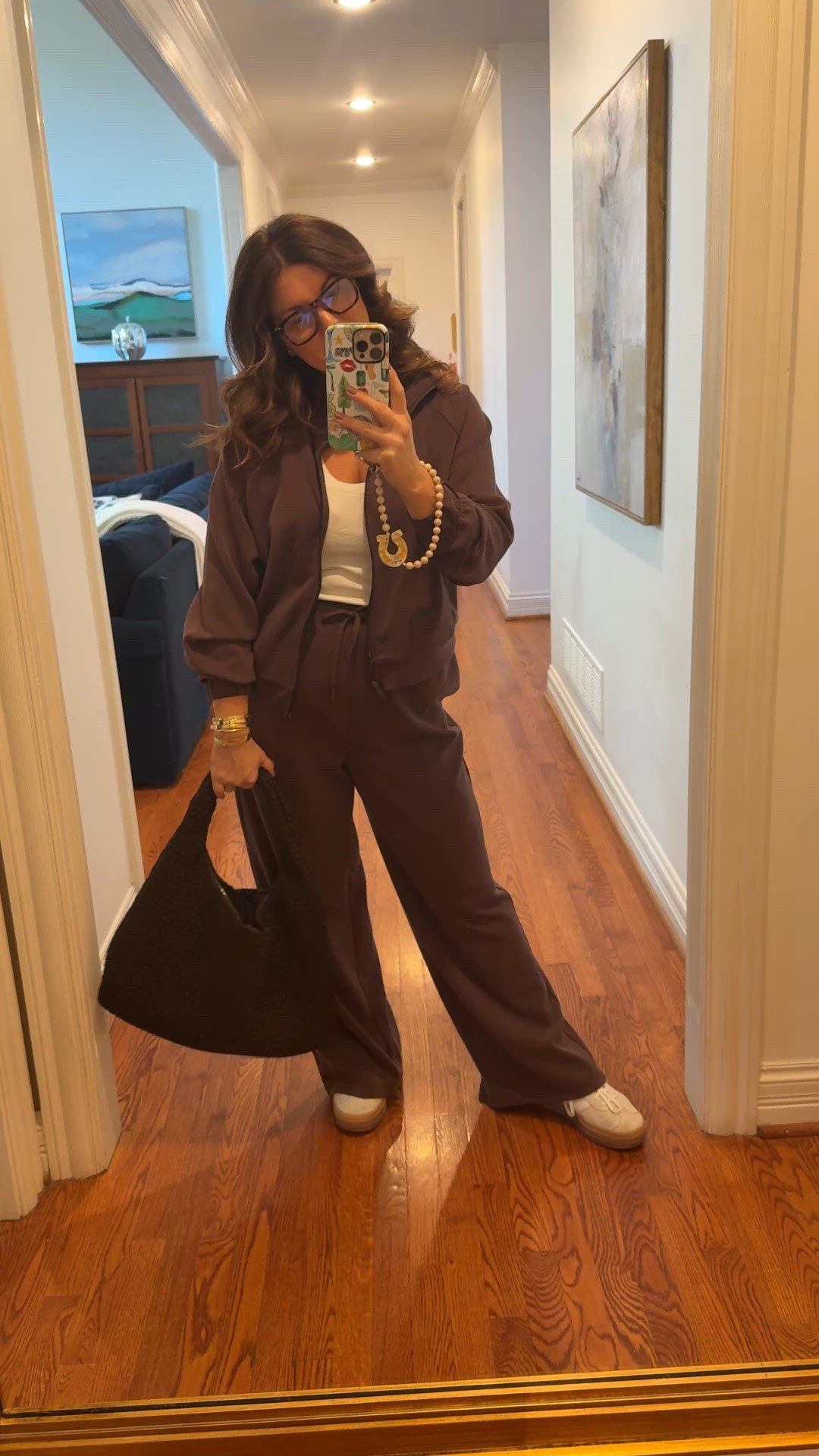 nothing like a little pink eye to make my Monday spicy 🌶️

atleast I got this cozy @target set (wearing a Large) & my @shark to make me happy today 

#LTKFindsUnder50 #LTKFindsUnder100 #LTKMidsize