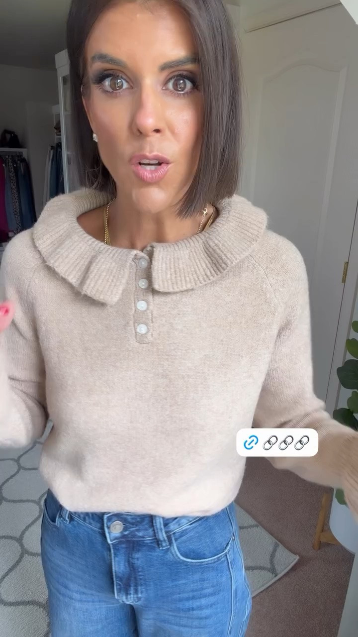 Size small in sweater size 0 in jeans

#LTKootd #LTKdayinmylife #LTKgrwm