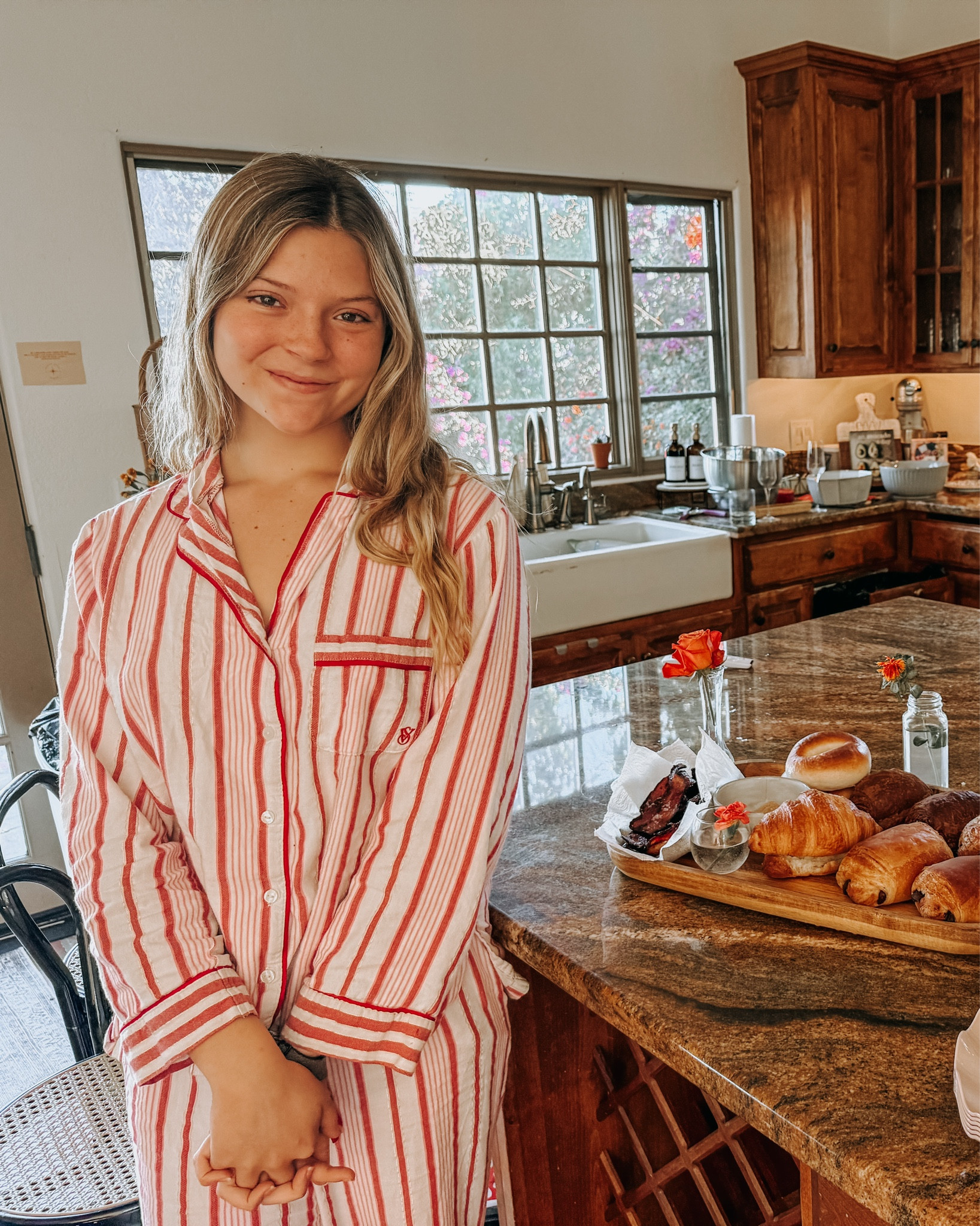 The cutest Christmas jammies I gifted my 15-year-old last year 🎄✨
These pink + red striped flannel pajamas are the SOFTEST ever and one year later she STILL wears them nonstop! Truly the perfect cozy holiday gift.
Victoria’s Secret has them BOGO 1/2 off right now!
She’s 5’6”, 140 lbs wearing a size small (runs true to size).
Perfect for any holiday gift guide, teen girl gift ideas, or cozy gift ideas for her.


#HolidayGiftGuide #GiftIdeasForHer #TeenGirlGifts #ChristmasPajamas #HolidayPJs #CozyGiftIdeas #VSFinds #VictoriaSecretSale #FlannelPajamas #GiftGuideForHer #HolidayGifts

#LTKHoliday #LTKSaleAlert #LTKGiftGuide