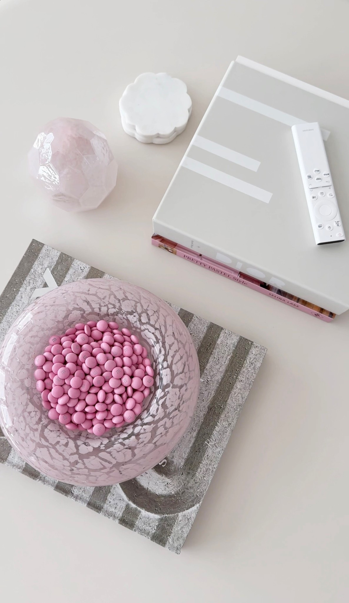 the prettiest candy bowl of all 

#LTKHome #LTKSeasonal