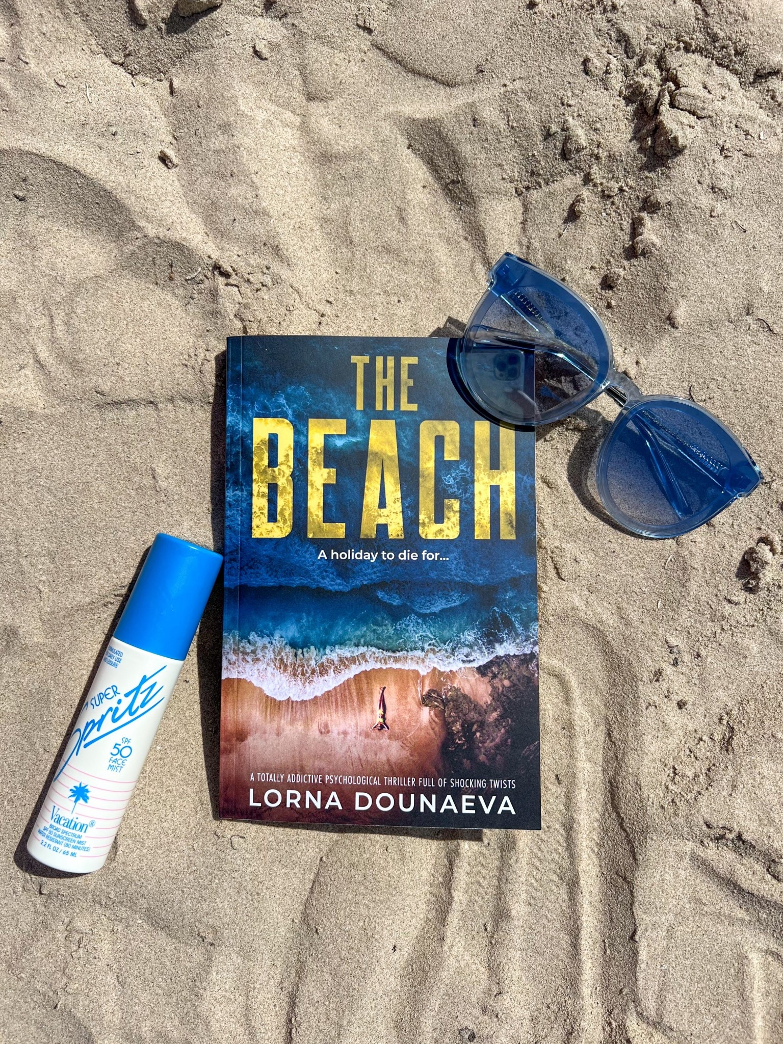 Book club August pick
The beach 
Fiction
Thriller
Novel
Amazon finds
Summer read
Lorna 
Diff sunglasses 
Vacation spf face mist
