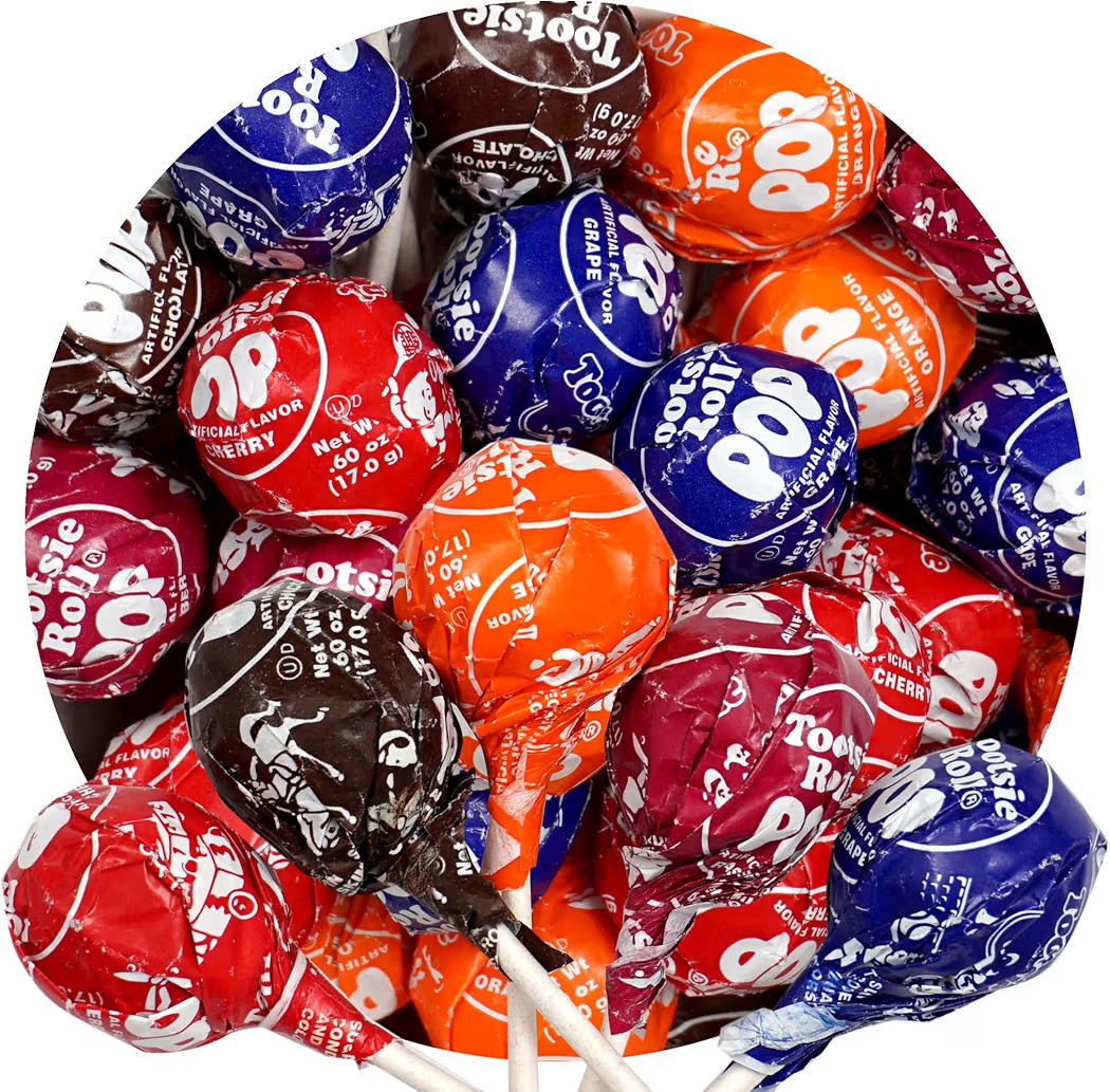 Tootsie Roll Pops with Chocolate Tootsie Roll Center, 2lb Bulk Bag (Approx 44 Count), Original As... | Amazon (US)