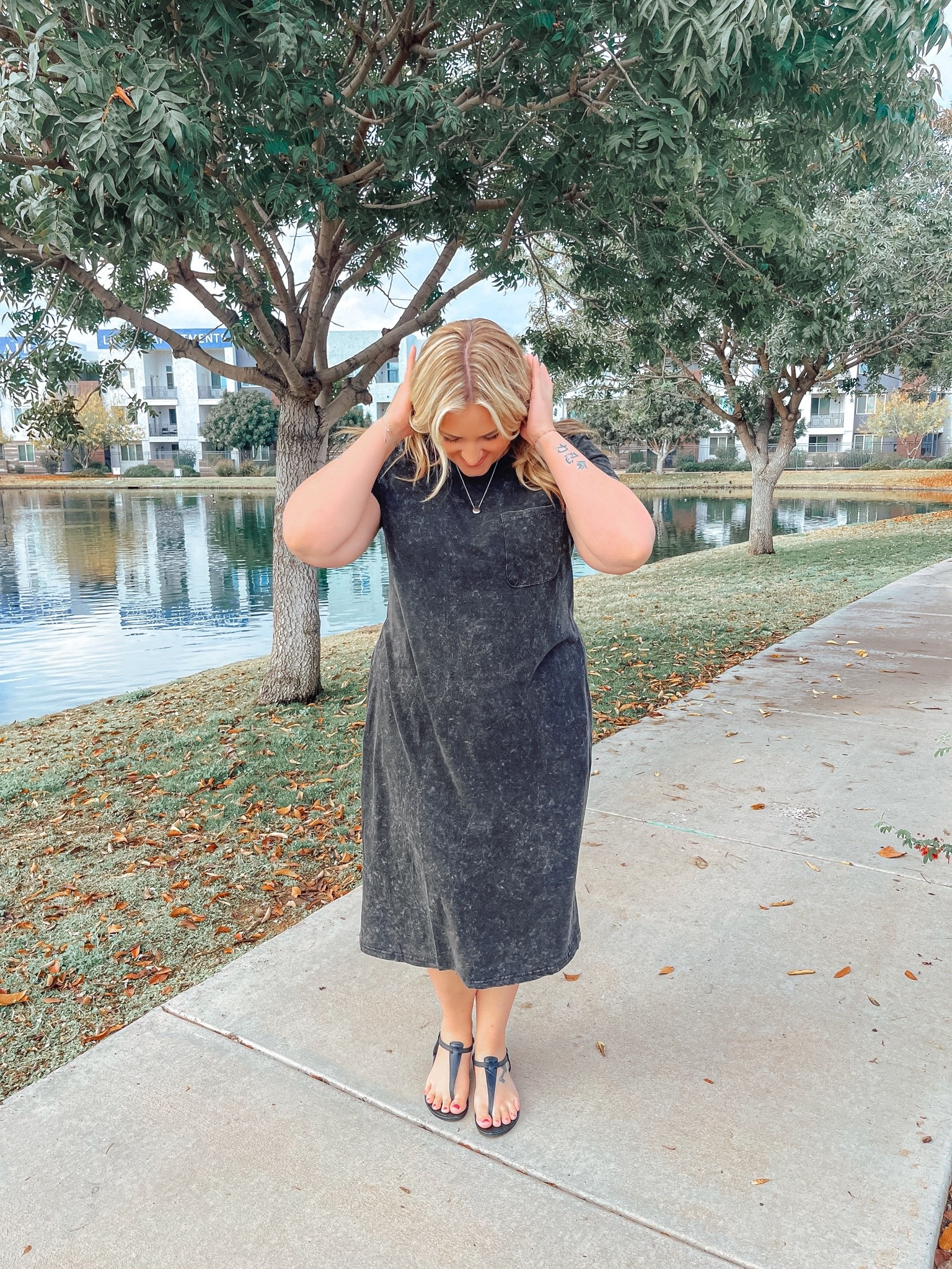 Casual flattering tshirt dress! Obsessed with it!

#LTKootd #LTKdayinmylife #LTKMidsize