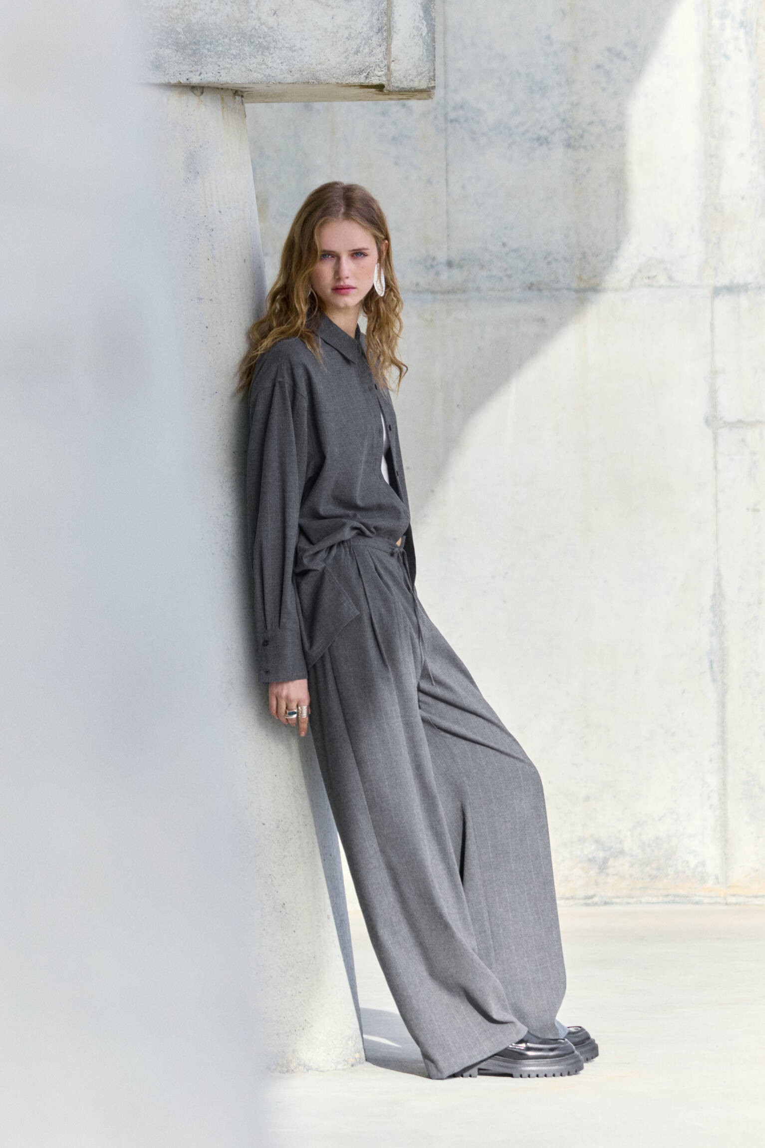 Pinstripe jogger trousers | Pull&Bear United Kingdom | PULL and BEAR UK