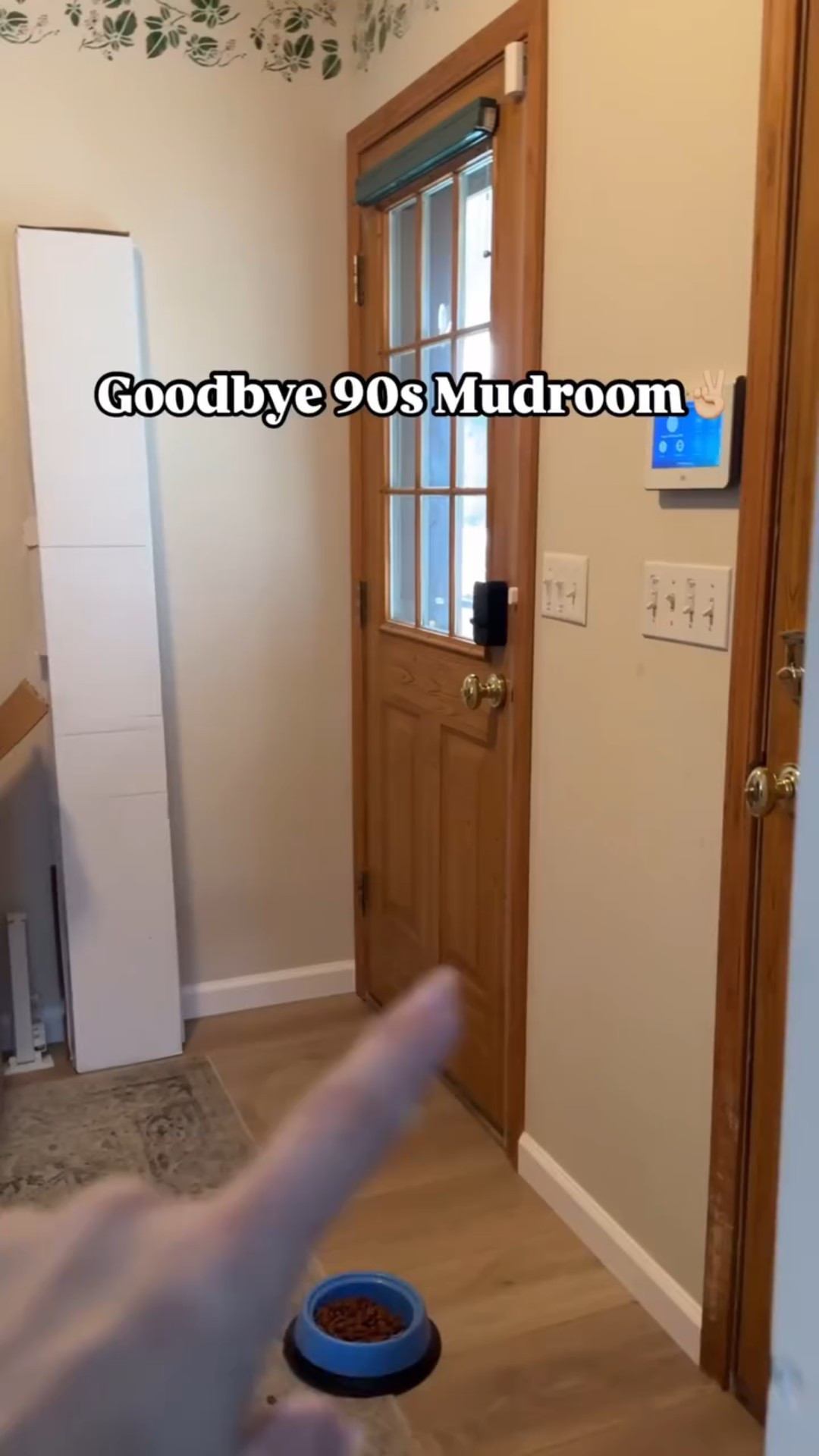 Have you been following along on IG for my mudroom renovation!? Linked all the tools, building supplies, and wallpaper I’ve used for you here!

Mudroom | DIY Projects | Accent Wall | Wallpaper

Come Stay Awhile, Amanda Vernaci

#LTKHome