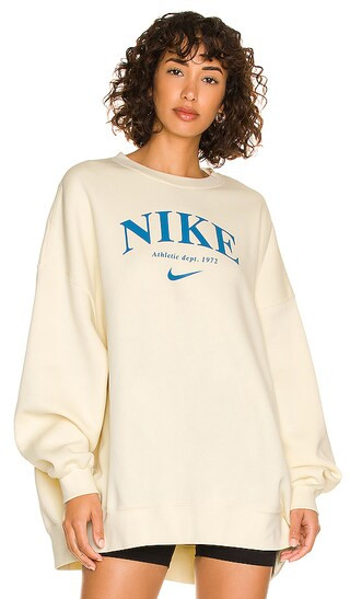 Fleece Crewneck in Coconut Milk | Revolve Clothing (Global)