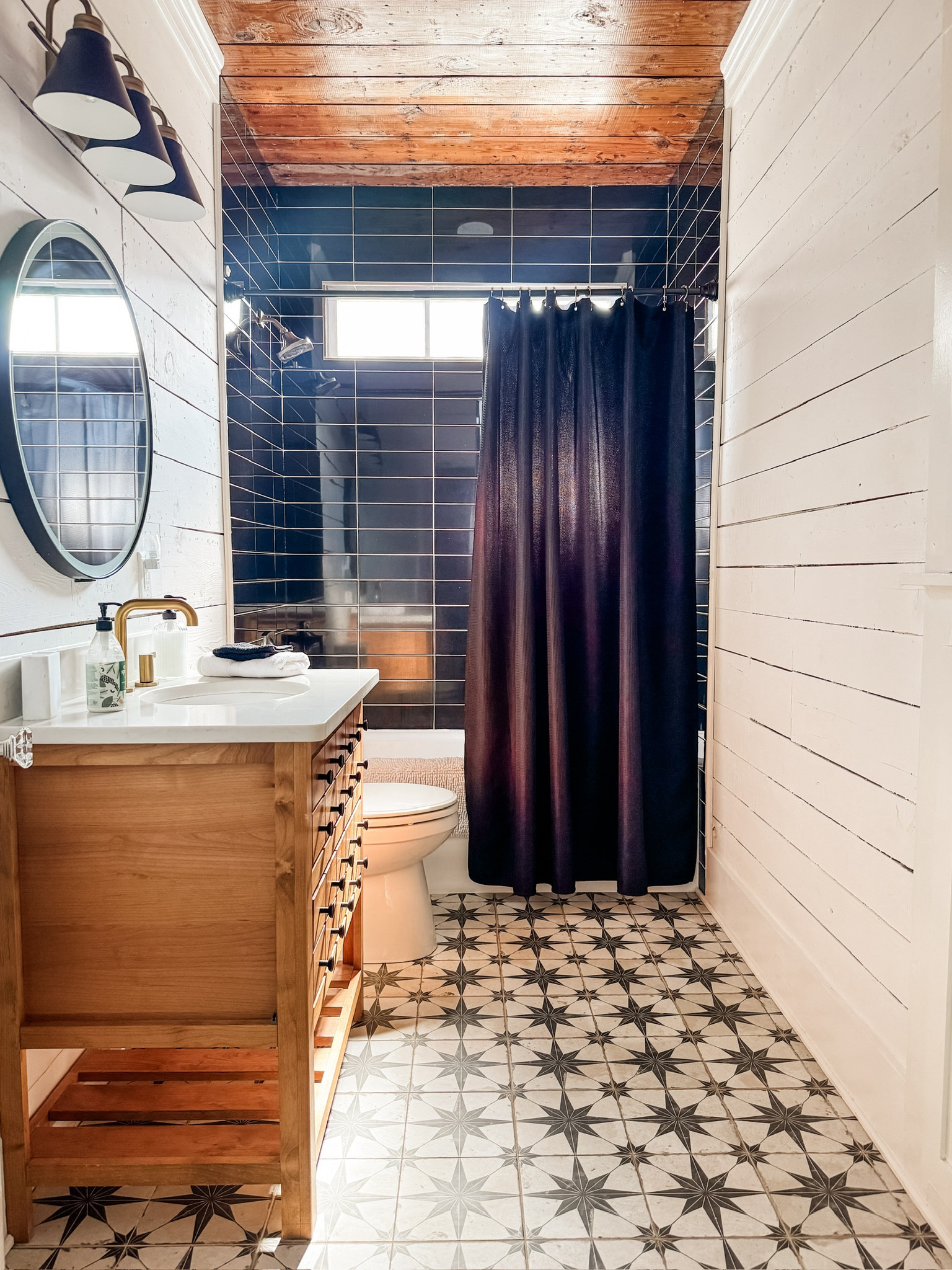 Cute & Modern bathroom design!!

home design, bathroom design, modern bathroom, home decor, bathroom decor, modern home, chic home 

#LTKStyleTip #LTKHome