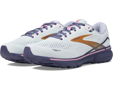 Brooks running shoes are 21% off + free shipping! Tons of colors! 



#LTKmidsize #LTKstyletip #LTKover40