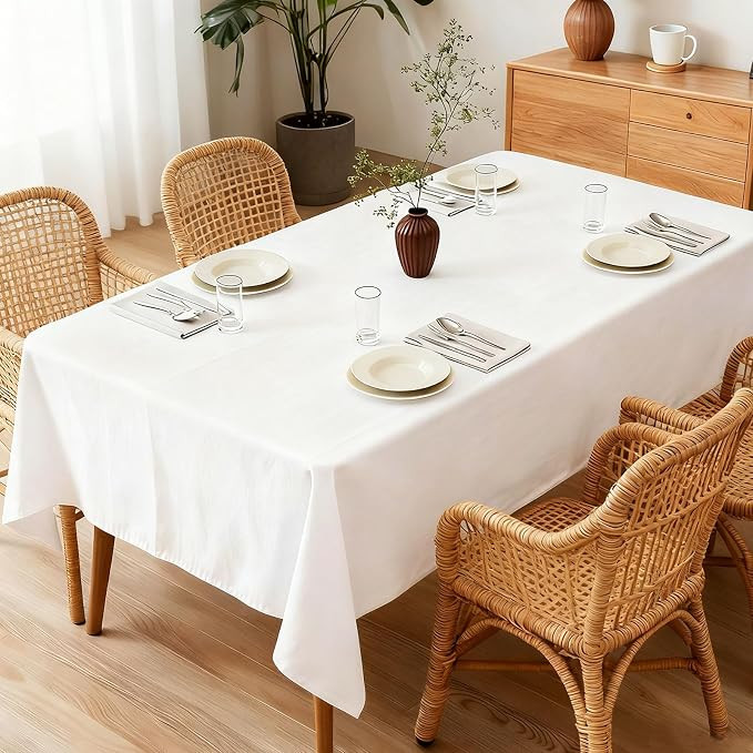 White Table Cloths Rectangle 60 x 84 Inch Polyester Table Cloth for 4 Foot Rectangle Tables,Wrink... | Amazon (UK)