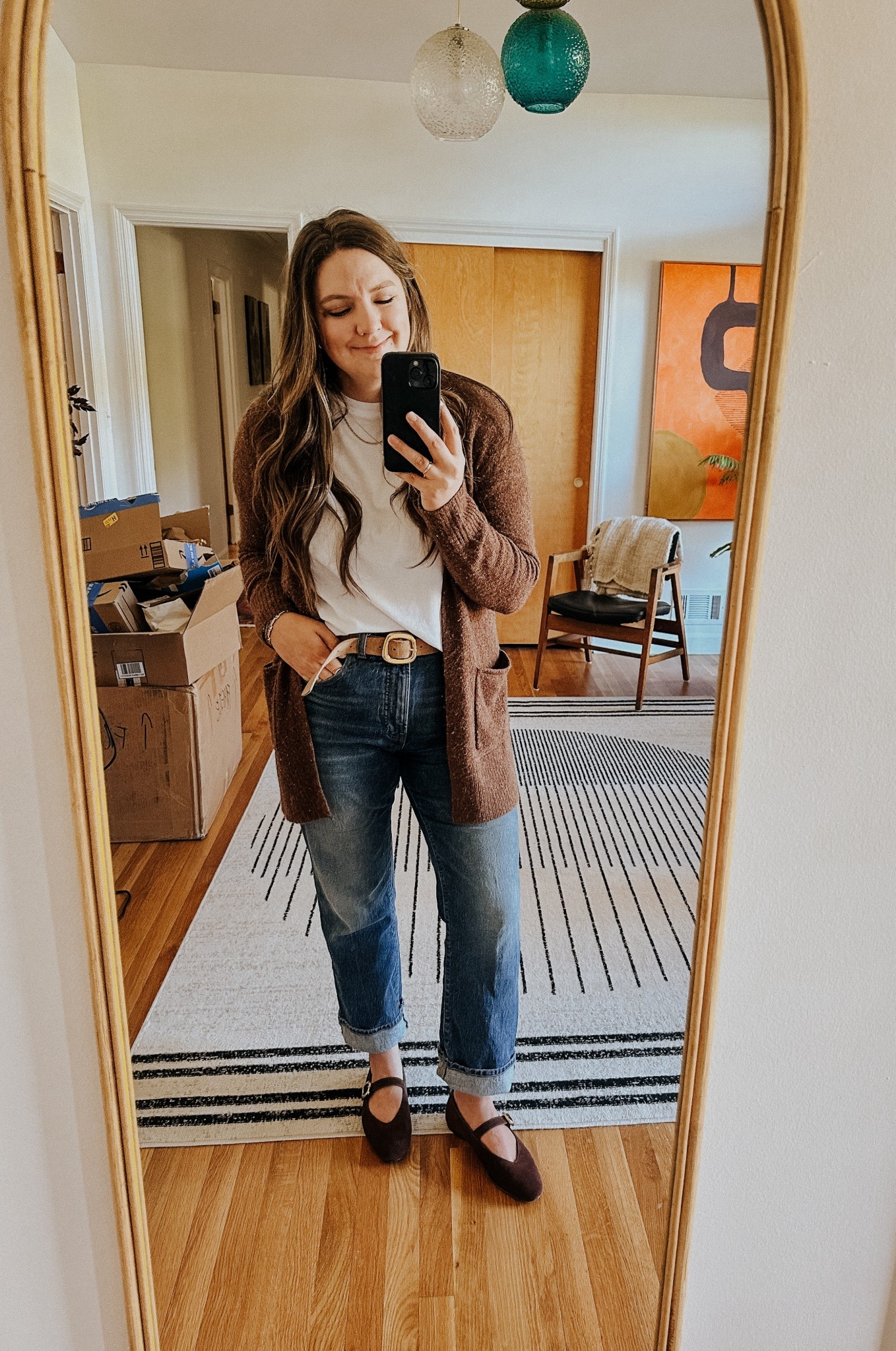 Work outfit. Cardigan is old, but linked a similar one. 



#LTKWorkwear #LTKootd #LTKdayinmylife