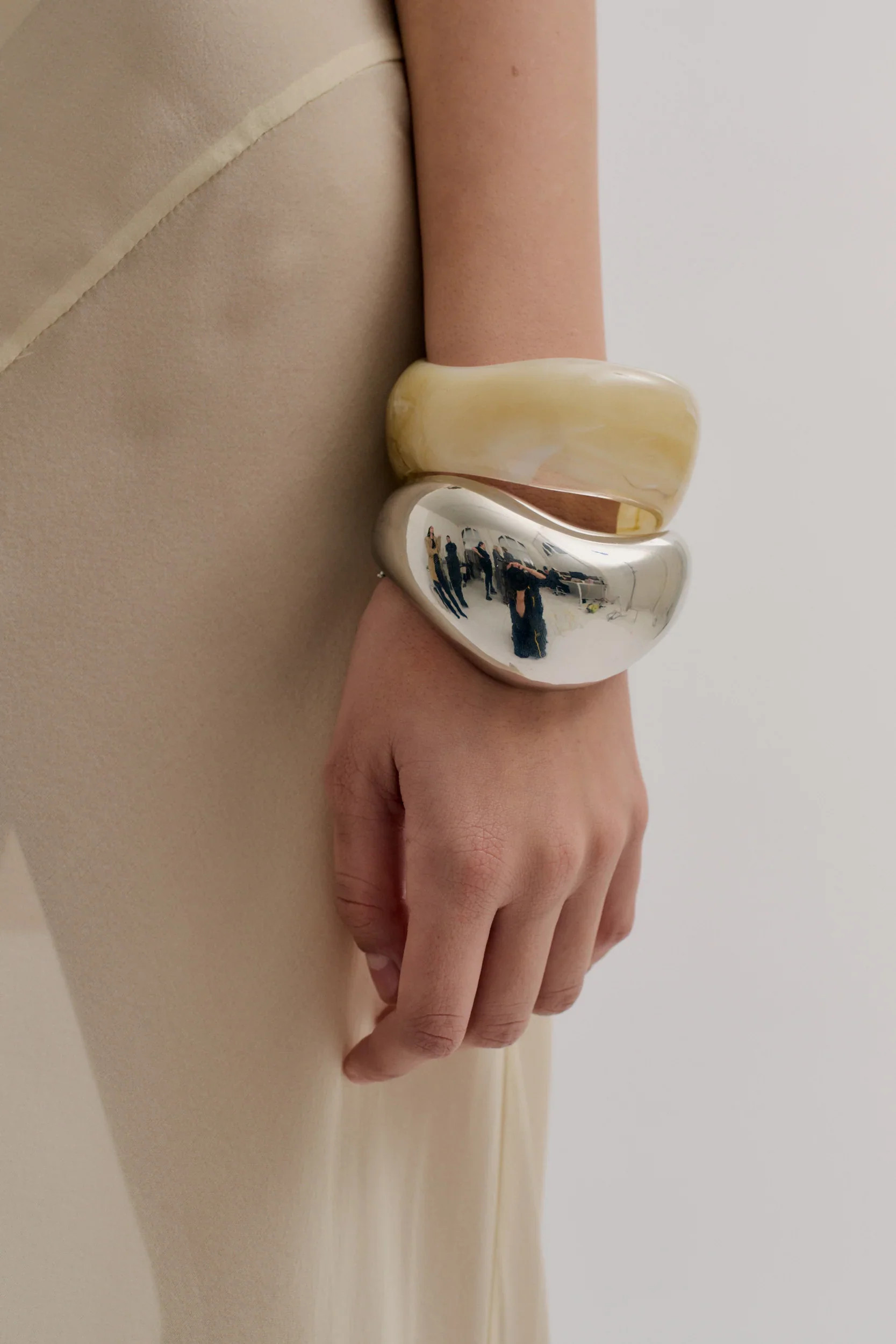 thick warped bangle | The New Trend (Australia & New Zealand)