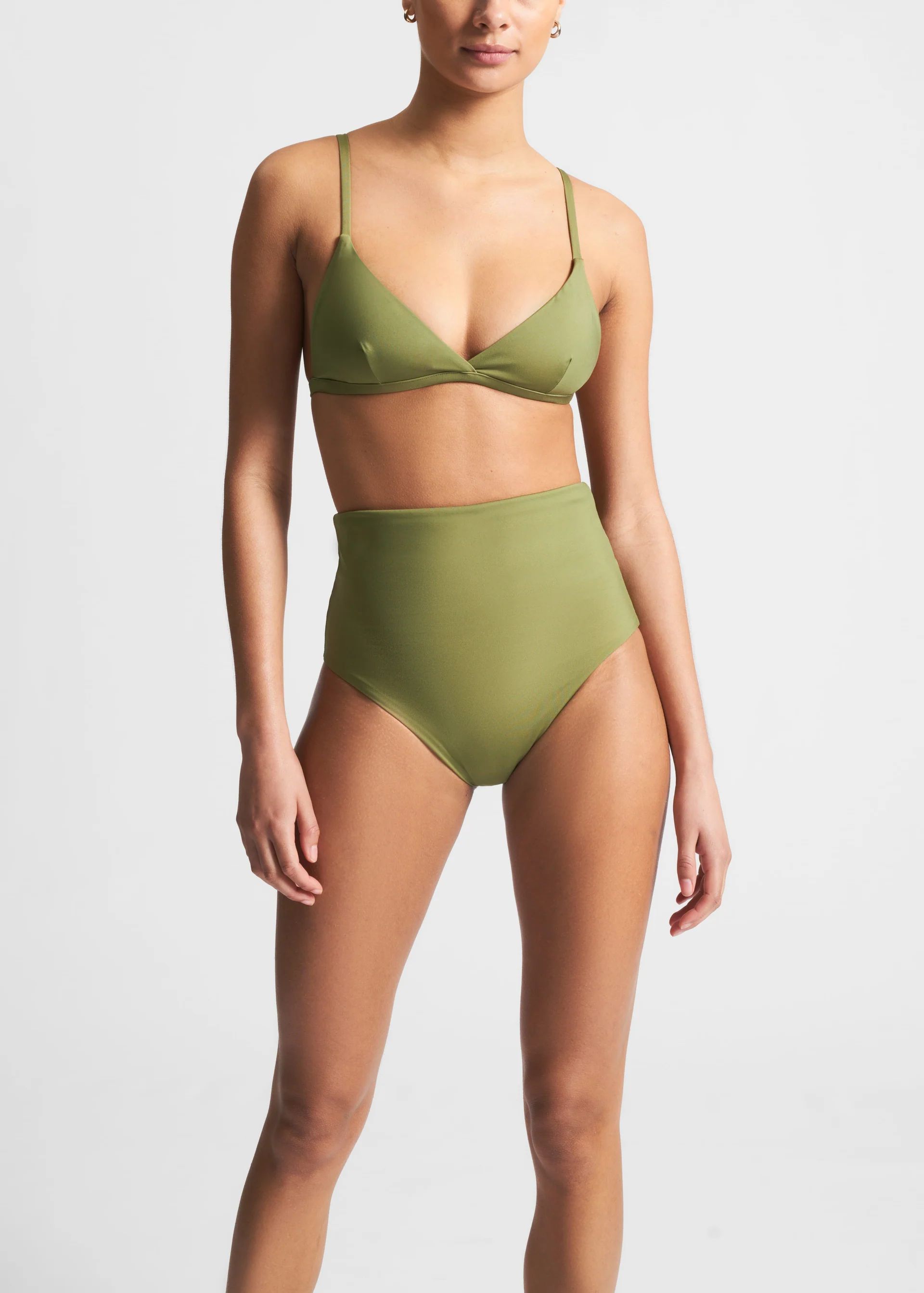 Genoa
      
Moss
      
Triangle
      
Bikini
      
Top | ASCENO