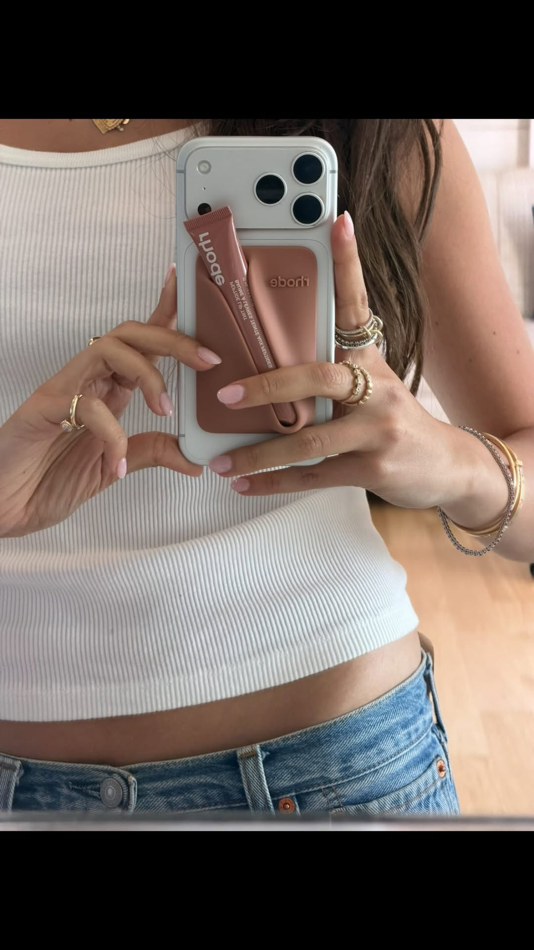 rhode lip balm & phone case holder!

#LTKdayinmylife #LTKBeauty #LTKTravel