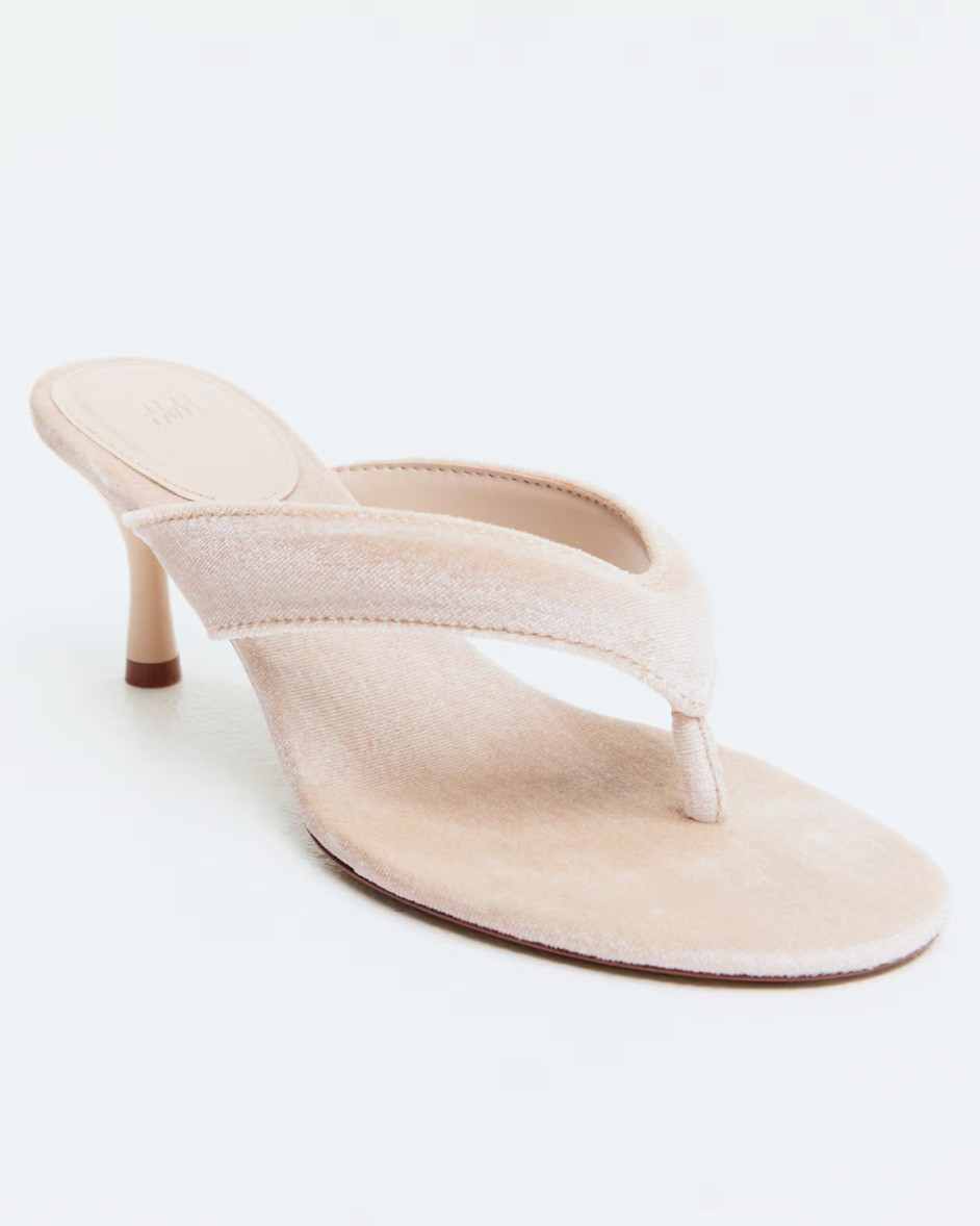 Blush pink velvet kitten heeled flip flops

#LTKSeasonal