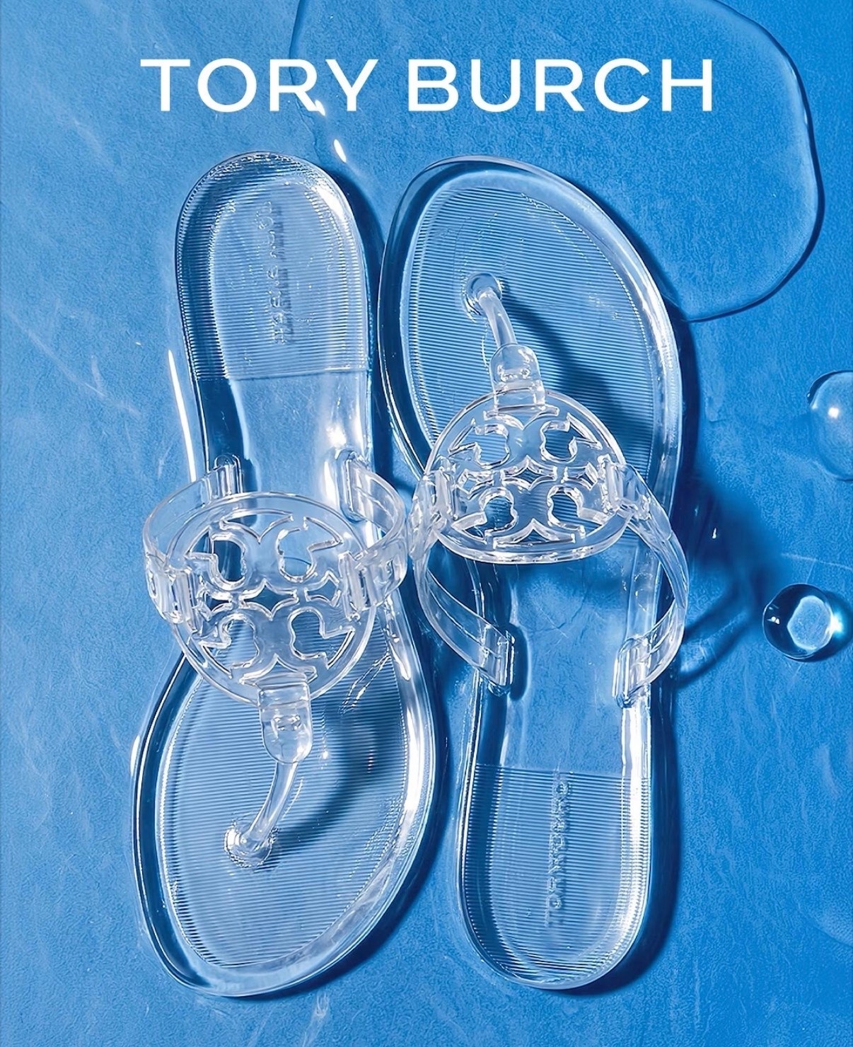 #jellyflipflops #toryburch #sandals #flipflops #clearsandals