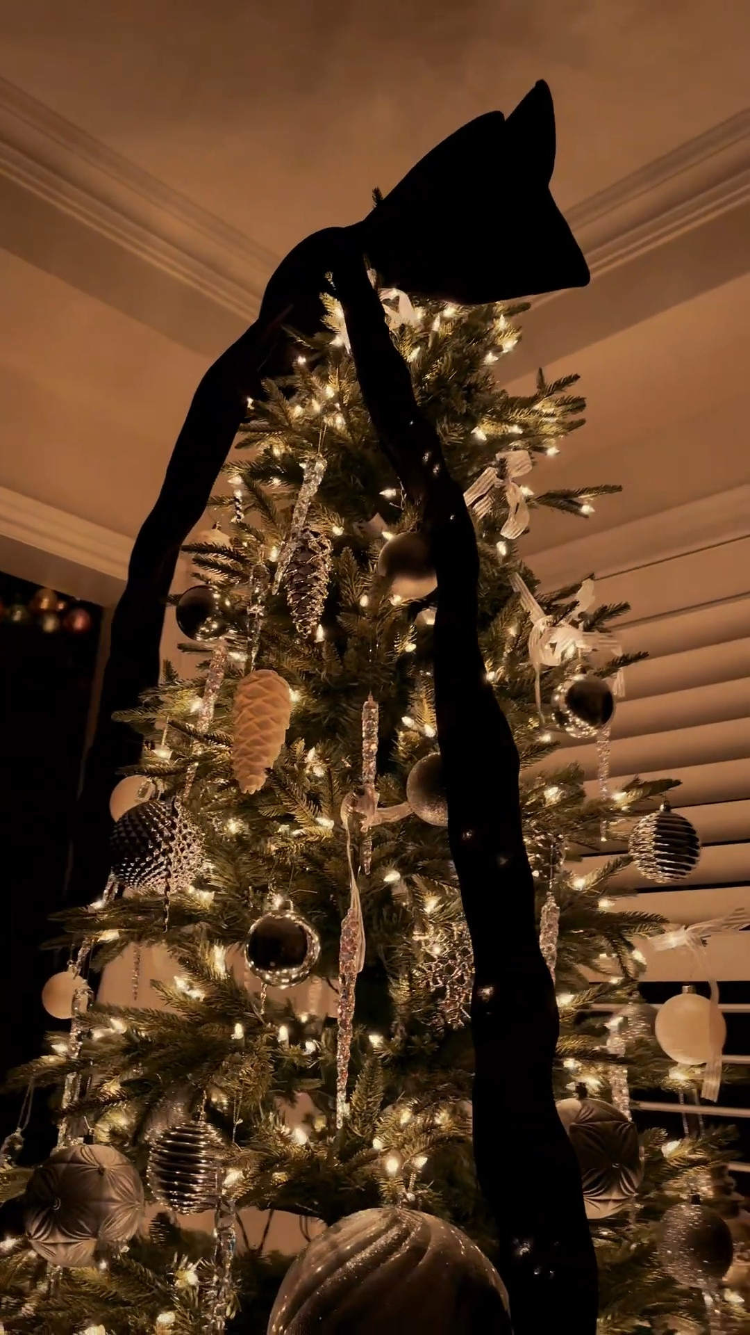 Christmas tree bow. Chanel theme this year 🖤

#LTKwinter #LTKcanada
