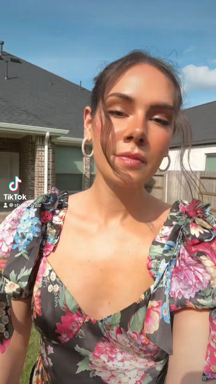 Perfect Floral Dresss

#LTKstyletip