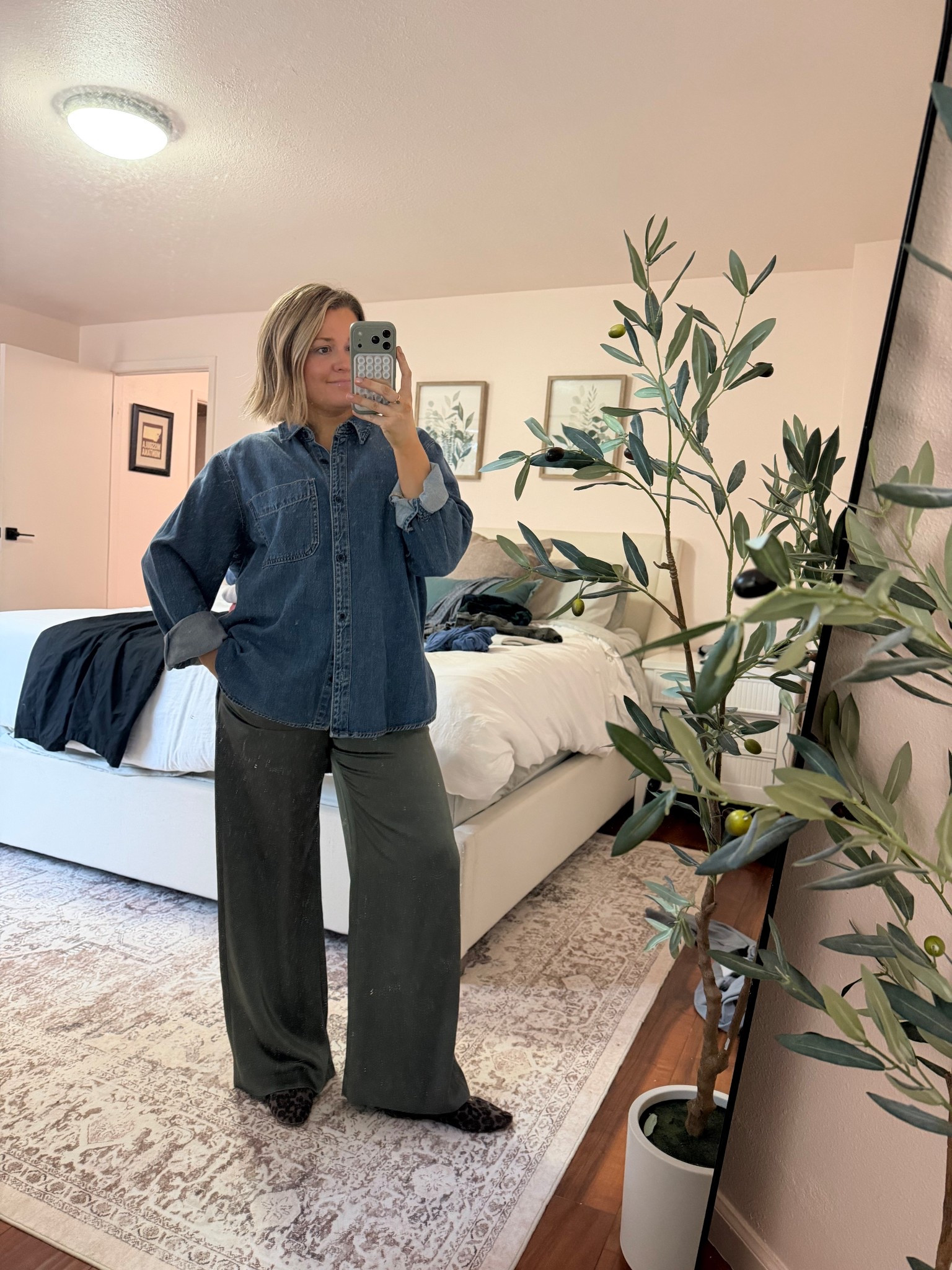 casual, chic outfit idea / what I wore to go wine tasting 

Sizing: 
Denim top, L (size up 1)
Pants, S 

#LTKValentine #LTKgrwm #LTKootd