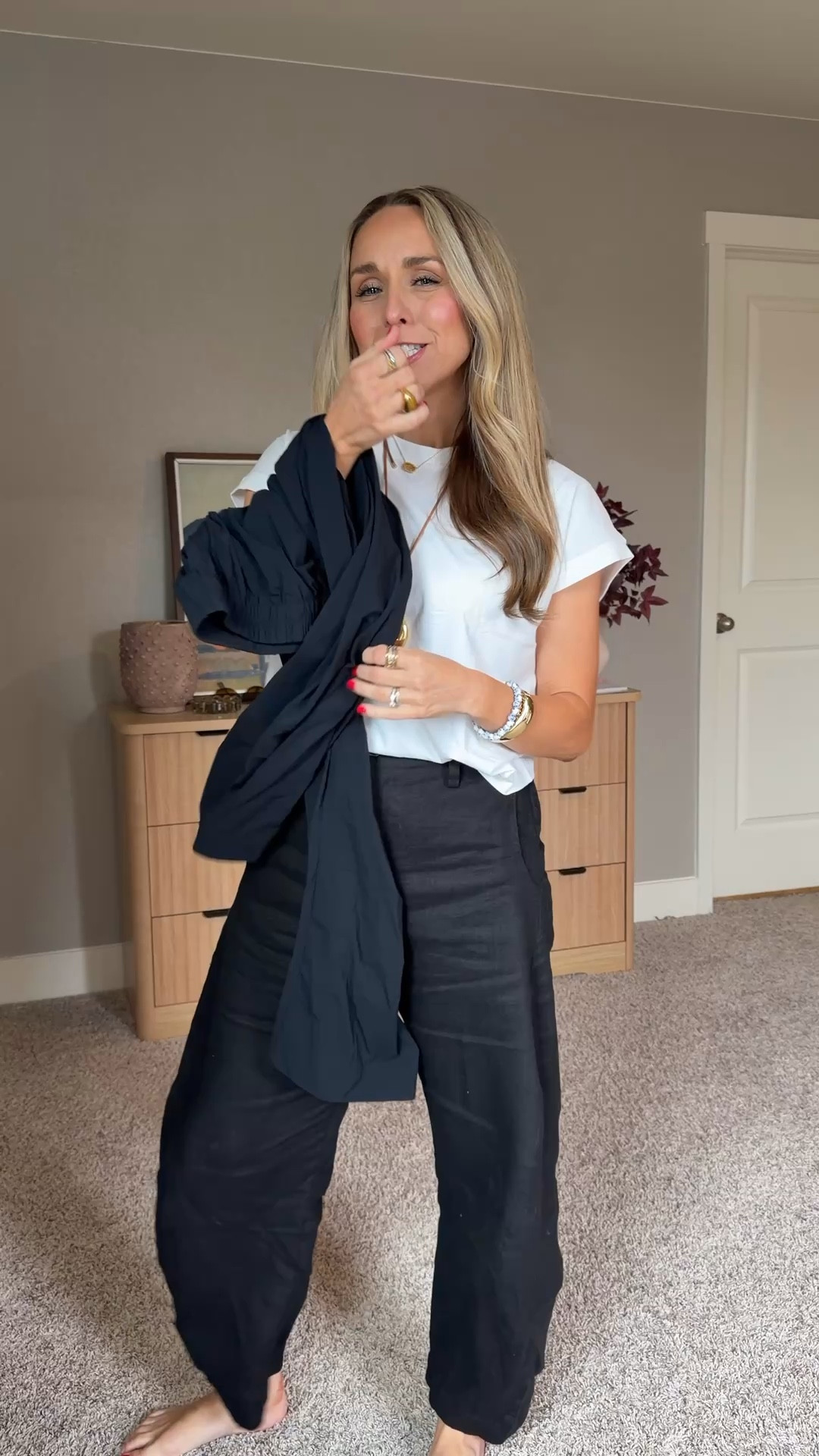 These pants are so comfortable and perfect for any occasion! 

I am a size small top and 2 or 26 bottoms! 

#LTKootd #LTKgrwm #LTKMothersDay