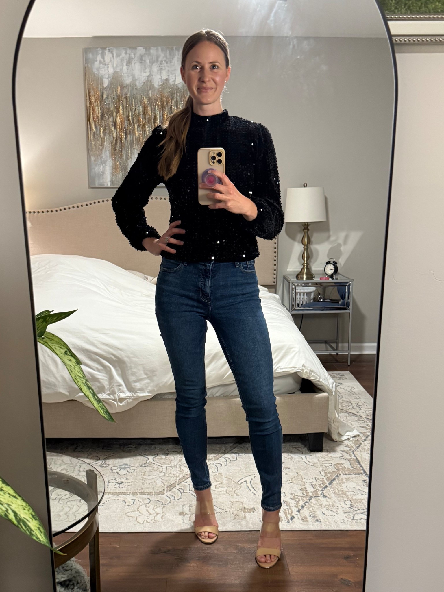 Impromptu date night 🫶🏻 wearing small in top, tts

#LTKStyleTip #LTKFindsUnder100