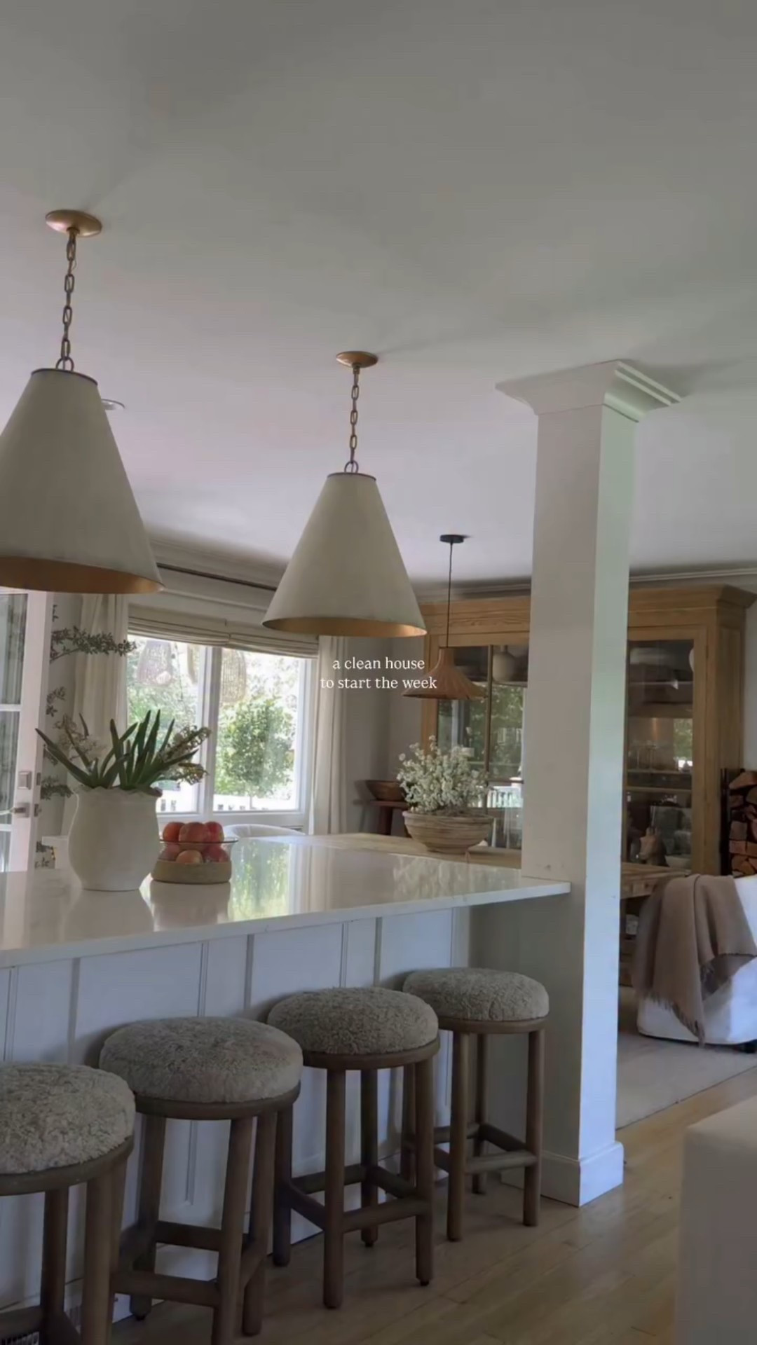 Clean house aesthetic! Home decor, home styling, clean home decor.

#LTKStyleTip #LTKHome