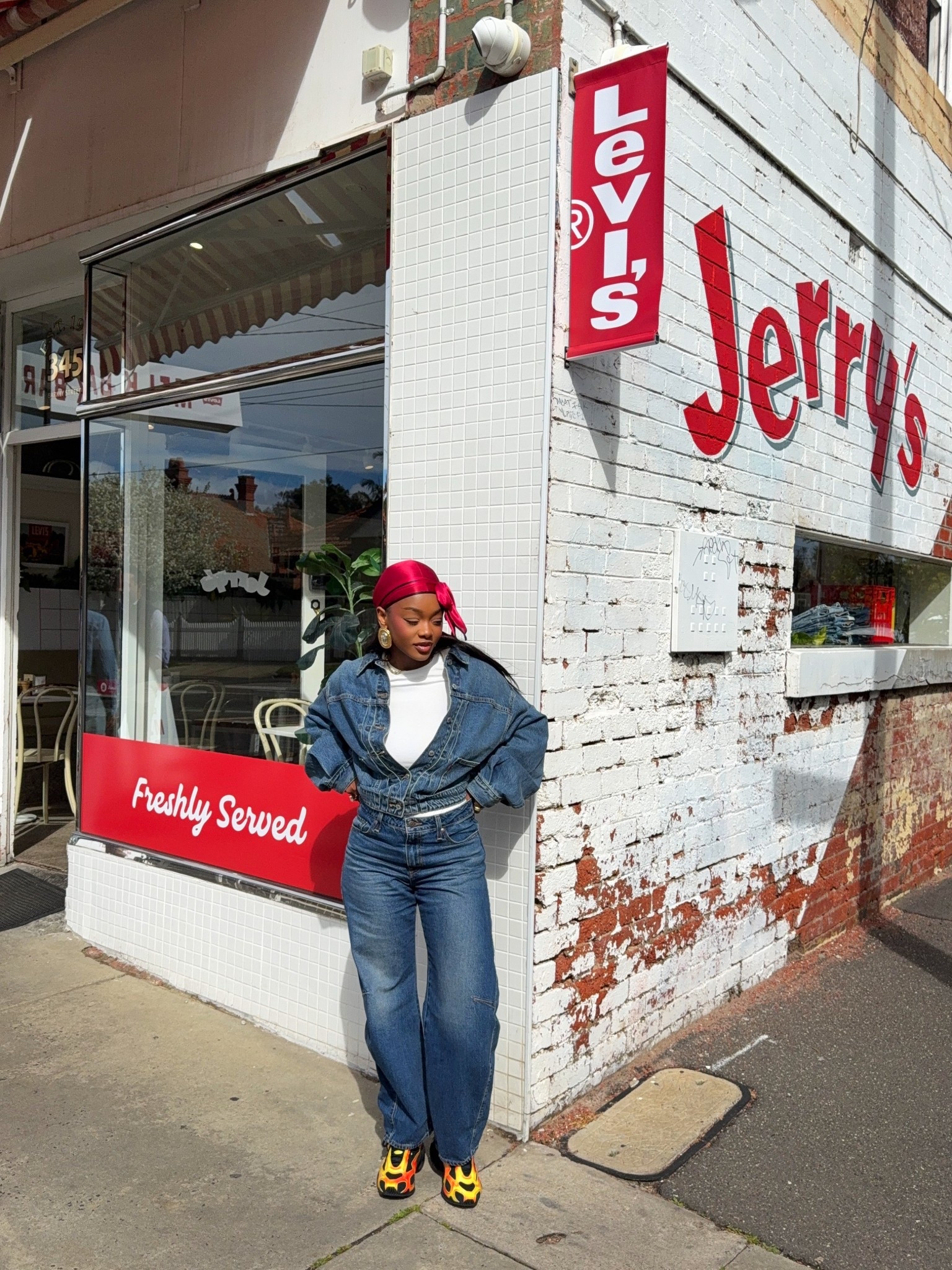 The best barrel leg Jean 

#LTKaustralia #LTKstyletip #LTKjeans