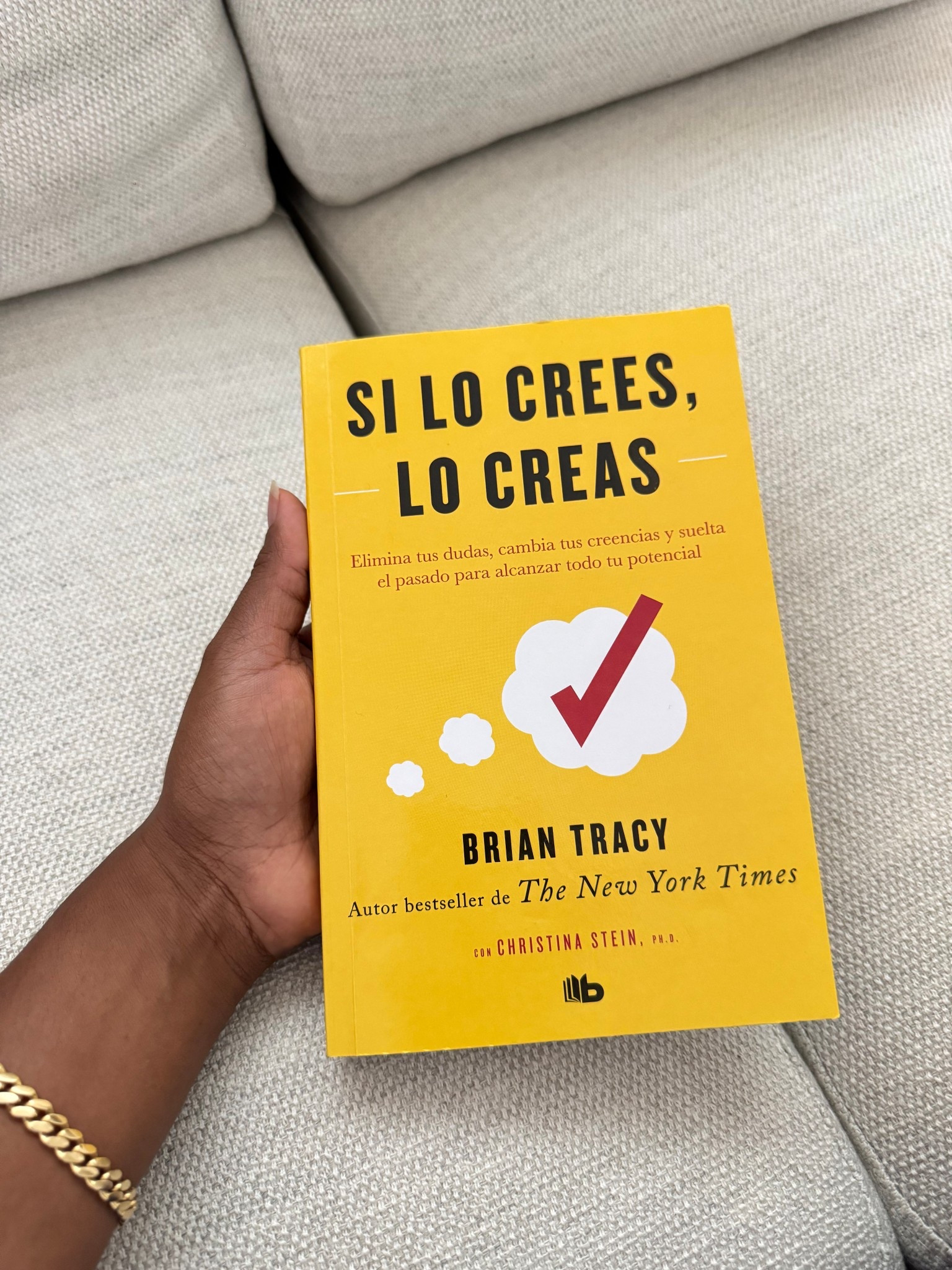  Un libro que te enseñará a eliminar pensamientos y conductas negativas. Esto No solo te ayudará en encontrar el éxito, sino a encontrarlo mas rápido. ✨

#LTKActive #LTKStyleTip