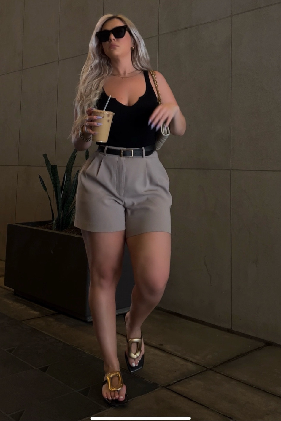 Aritzia Sale Picks That Are Worth it $$$ #summertrends #aritzia #midsize 

#LTKmidsize #LTKfindsunder100 #LTKsalealert