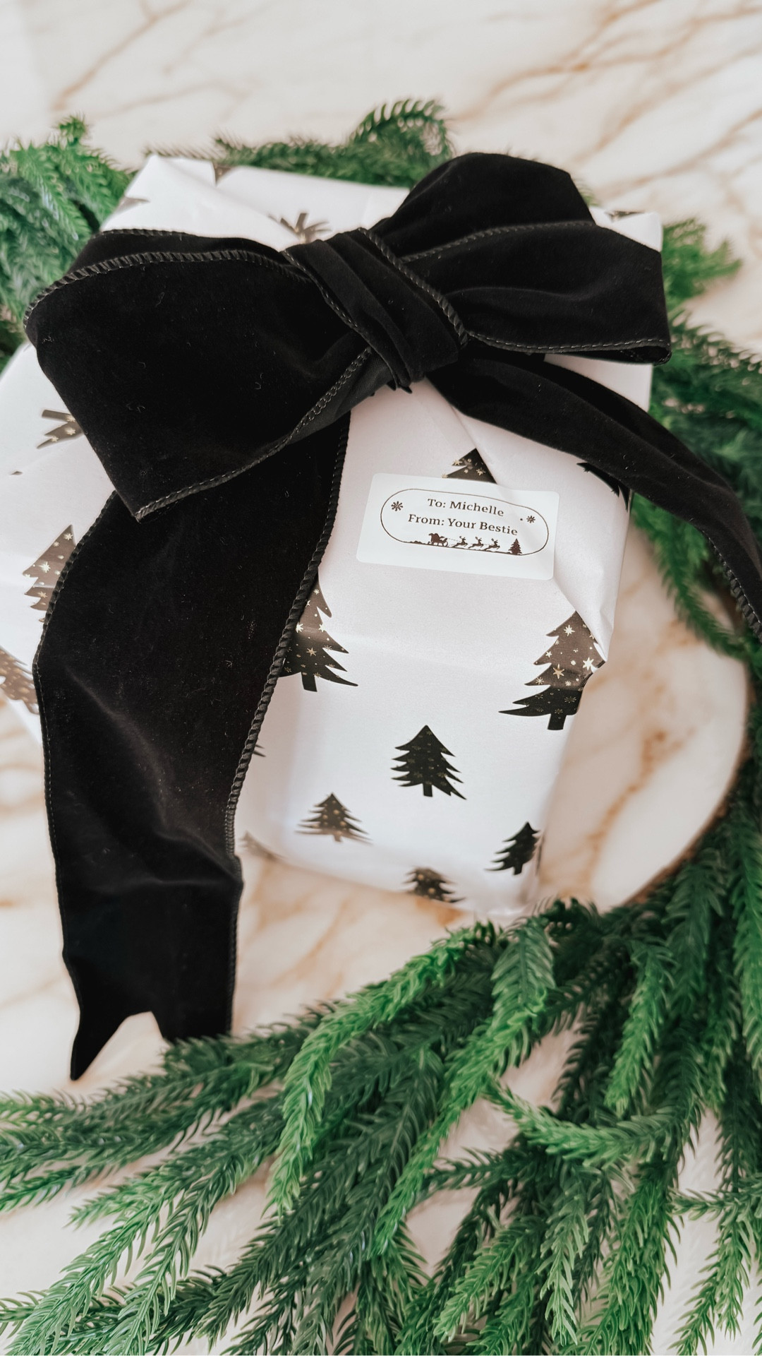 Gift wrap this holiday season like a pro!

#LTKSeasonal #LTKHoliday