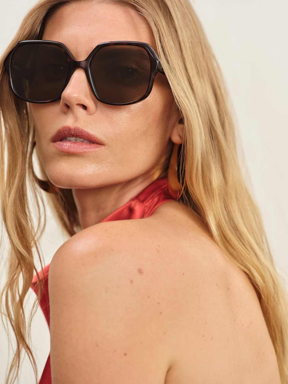 The Jeanne Sunglasses | Reformation (Global)