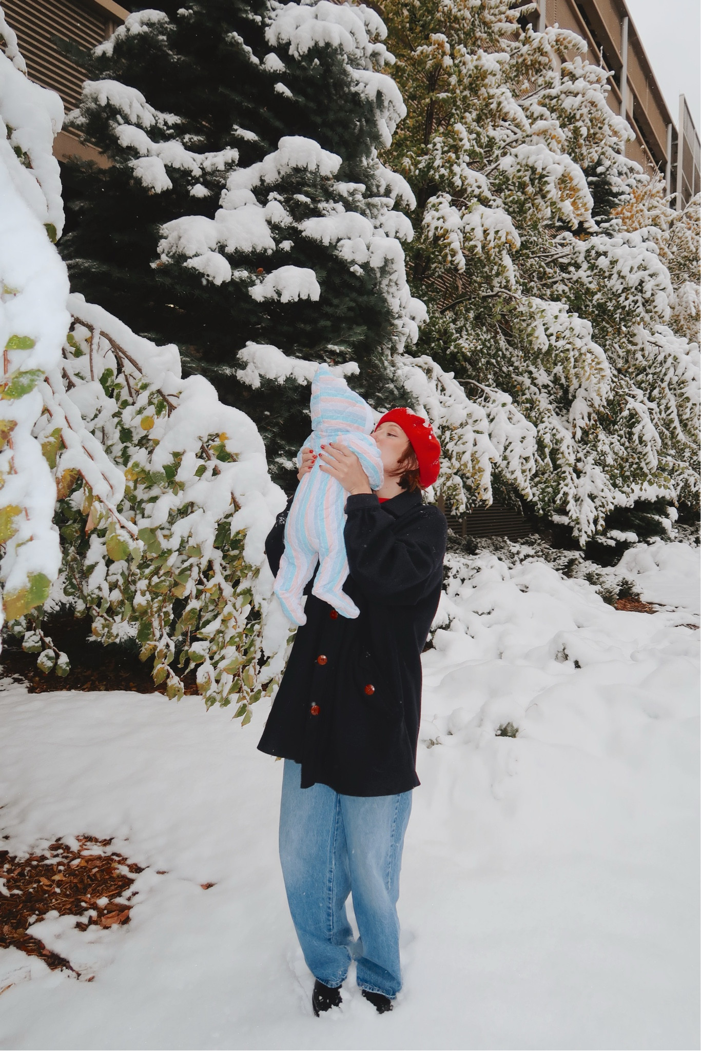 me surrounded by a few of my favorite things ♥️❄️👶

Fall Fashion, Winter Fashion 