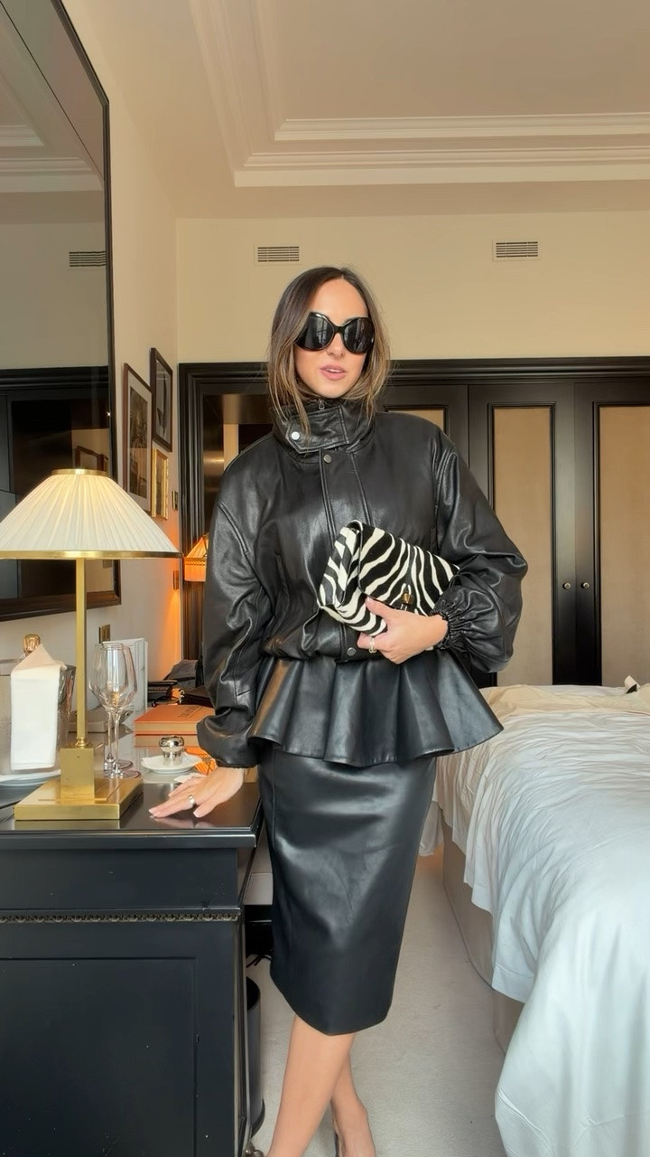paris fashion week outfit for show 1

#LTKootd #LTKSeasonal #LTKdayinmylife