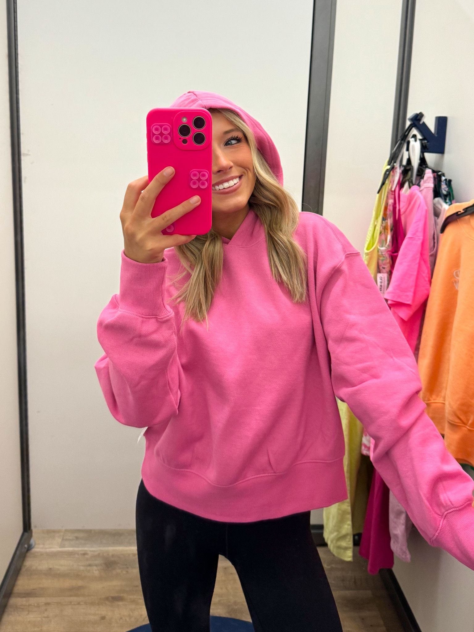 Perfect pink hoodie💞
Size medium 

#LTKSpringSale #LTKfindsunder50 #LTKstyletip