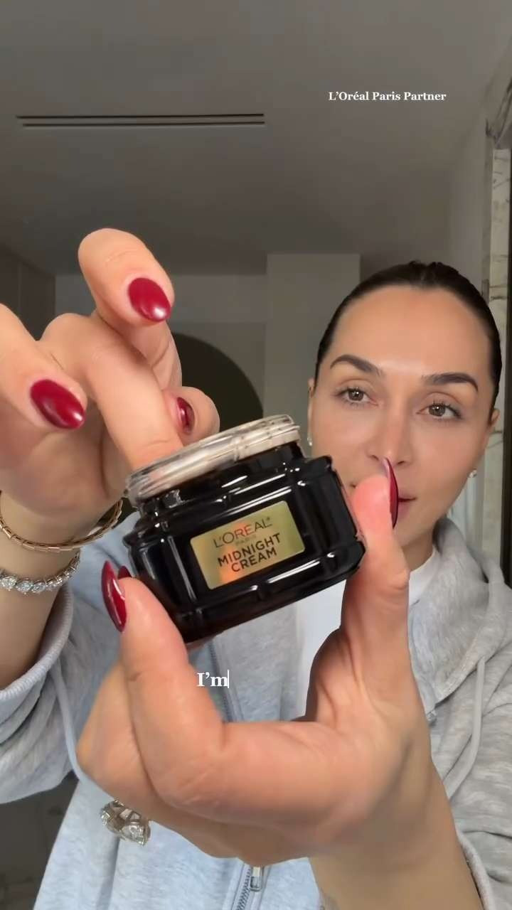 No matter the weather, my skin is taken care of with the @lorealparis Midnight Cream 

 #LTKgrwm #LTKselfcare #LTKBeauty