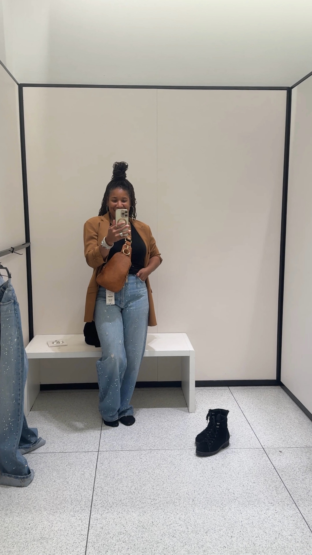 Sharing my FAVE BLAZER and a few other fall fashions while out this week! 💕

I’m all about comfort on most days and this blazer is everything! I bought it oversized and it’s like…chef’s kiss🌺



#LTKFindsUnder100 #LTKOver40 #LTKSeasonal