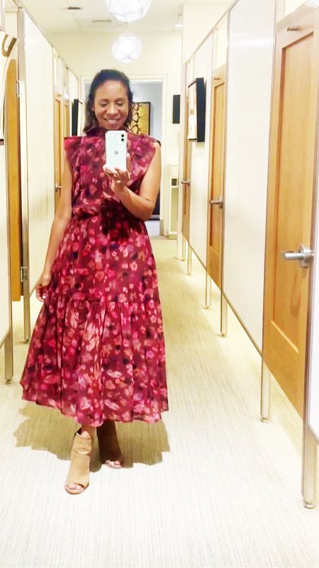 This is one of my favorite dresses I tried on!  There was only one left at this Nordstrom, a size medium, so it’s a little too big.  But the colors are very pretty and perfect for fall.  Plus, it was so comfortable! 

#modestfashion #modeststyle #nsale #LTKFestival #LTKgiftguide #LTKShoeCrush #LTKSeasonal #LTKFind #LTKunder100 #LTKunder50 #LTKworkwear #LTKitbag #LTKcurves  

#LTKxNSale #LTKsalealert #LTKstyletip