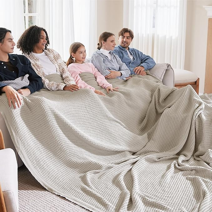 Bedsure 100% Cotton Large Blankets Oversized King for Bed - Waffle Weave Blankets for Spring, Lig... | Amazon (US)