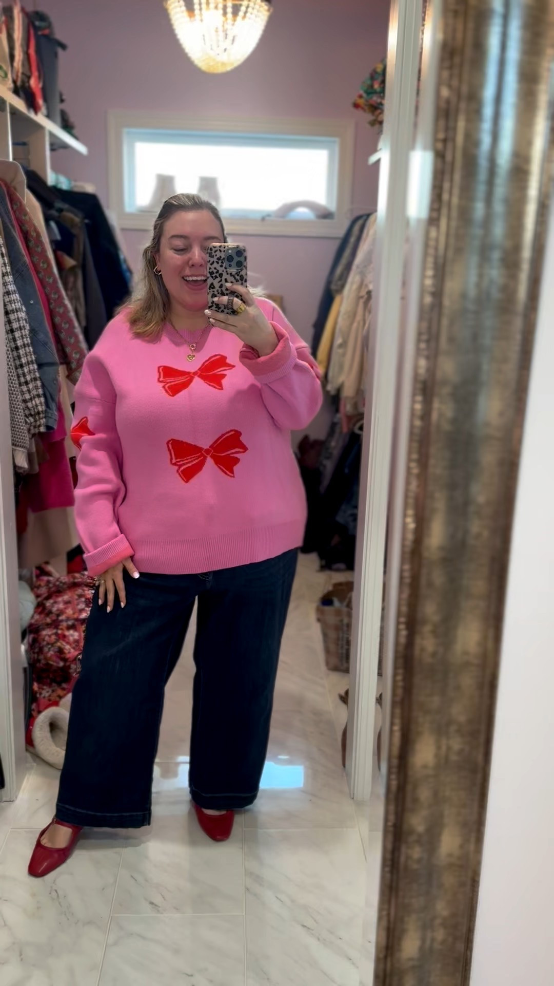 🎀 We made it to Friday! 🎀 I pulled out another cute sweater from Avara today - code OLIVIAP15 saves you 15%! 

#LTKPlusSize #LTKootd #LTKFindsUnder100