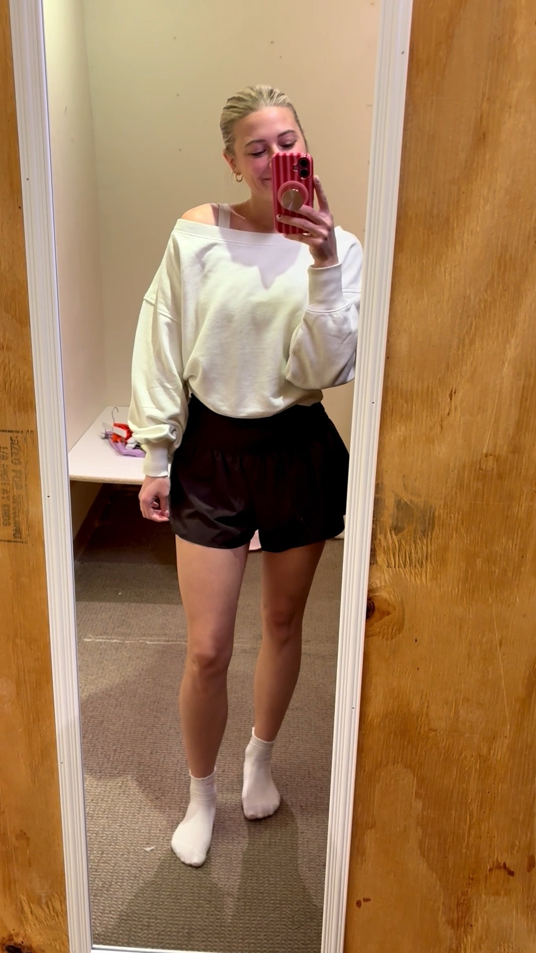 How cute are these foldover flowy shorts? 🤎 #offline #aerie @Aerie 

#LTKActive #LTKdayinmylife #LTKootd