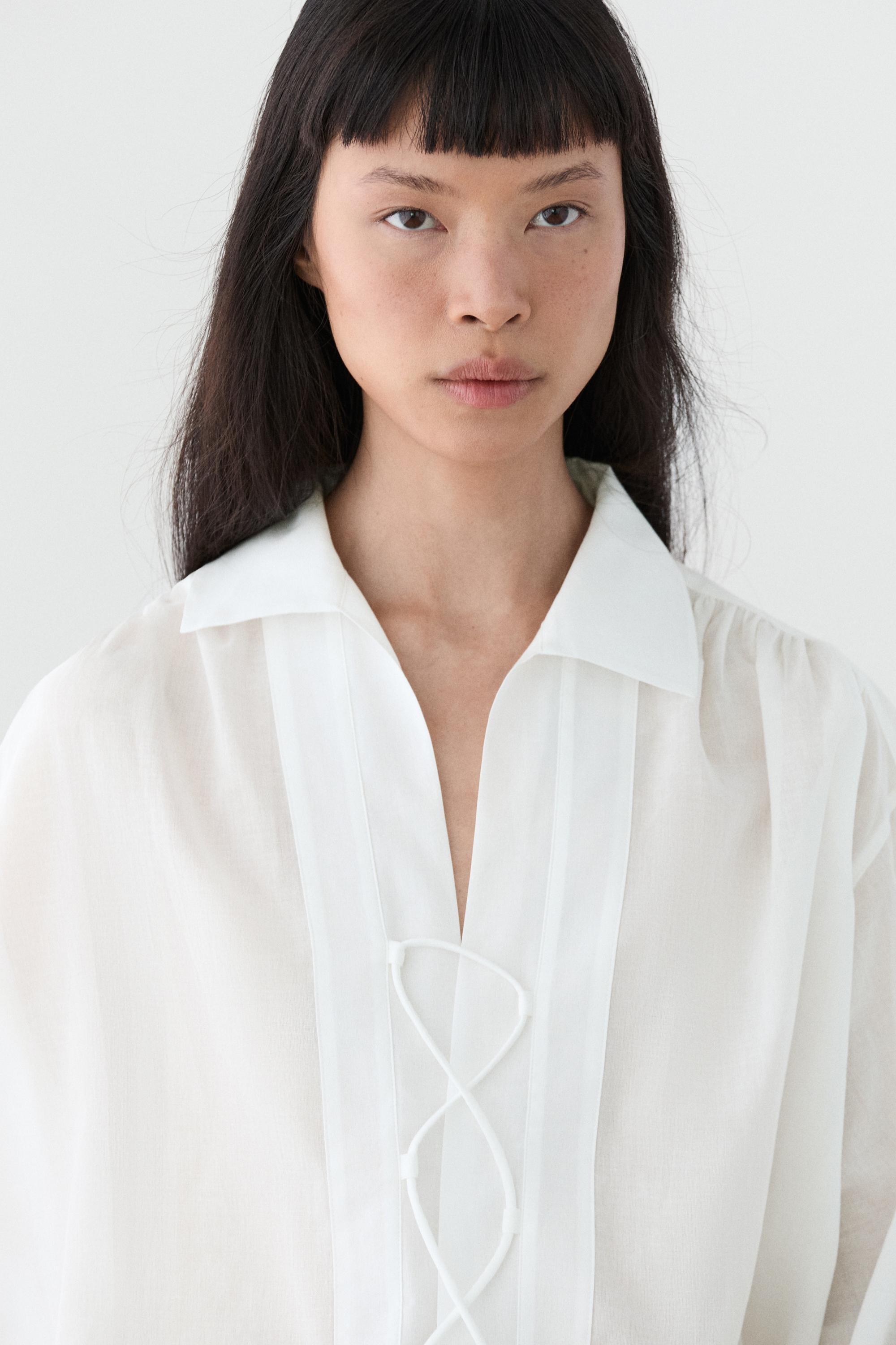 100% cotton shirt with fastening detail | Massimo Dutti UK
