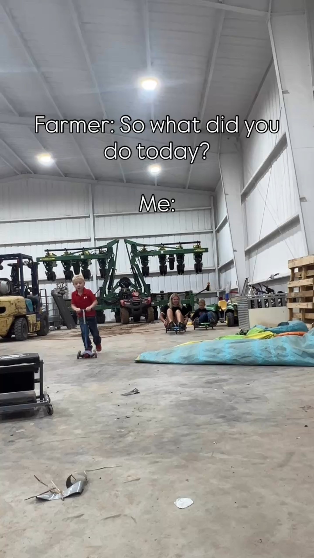 SAHM outfit

#LTKKids #LTKFamily #LTKStyleTip