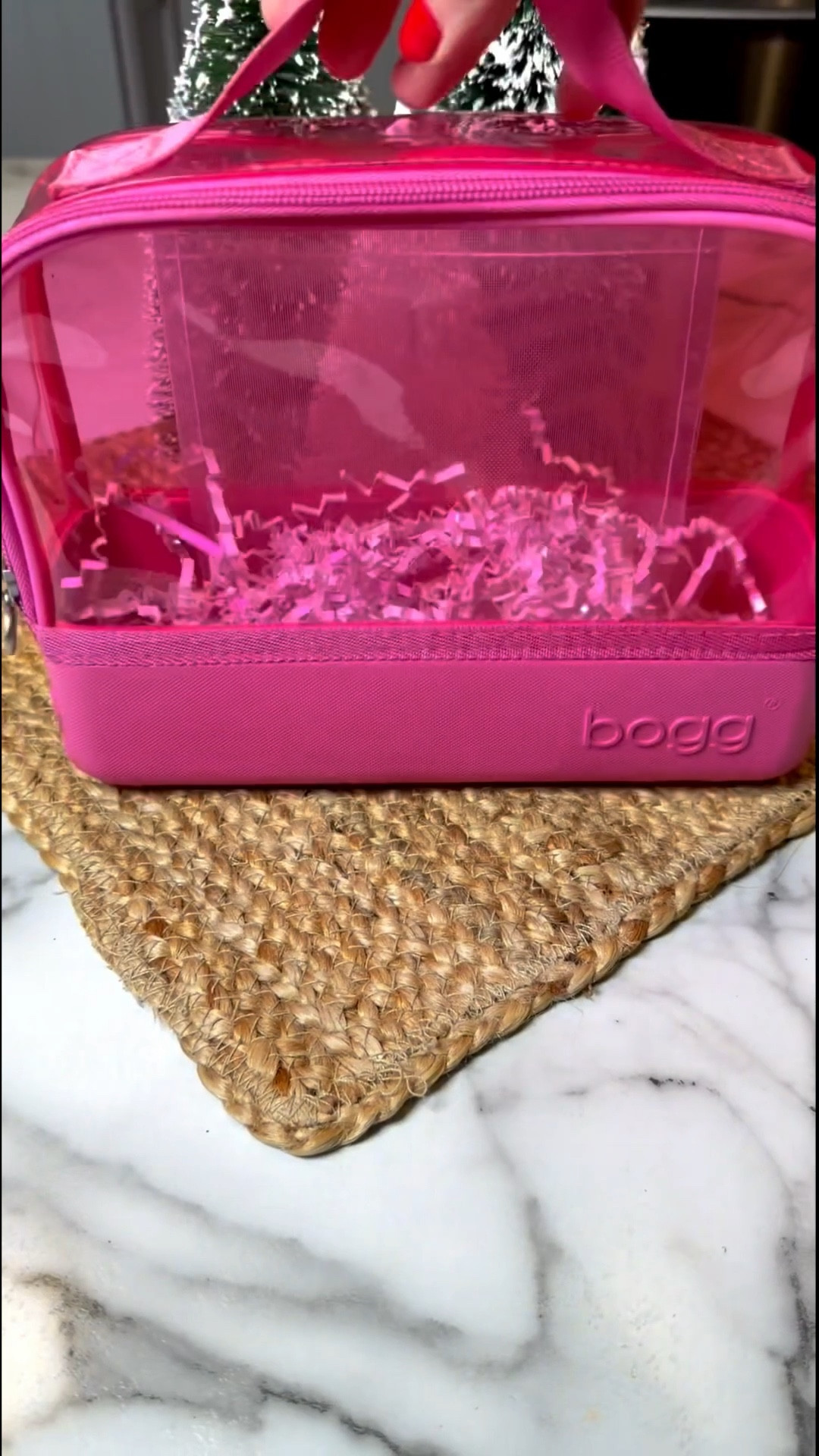 This Bogg cosmetic bag would be great to use as a gift bag filled with goodies! 

Bogg bag / teacher gift / gift ideas / gifts for girls / 

#LTKFindsUnder50 #LTKFindsUnder100 #LTKHoliday